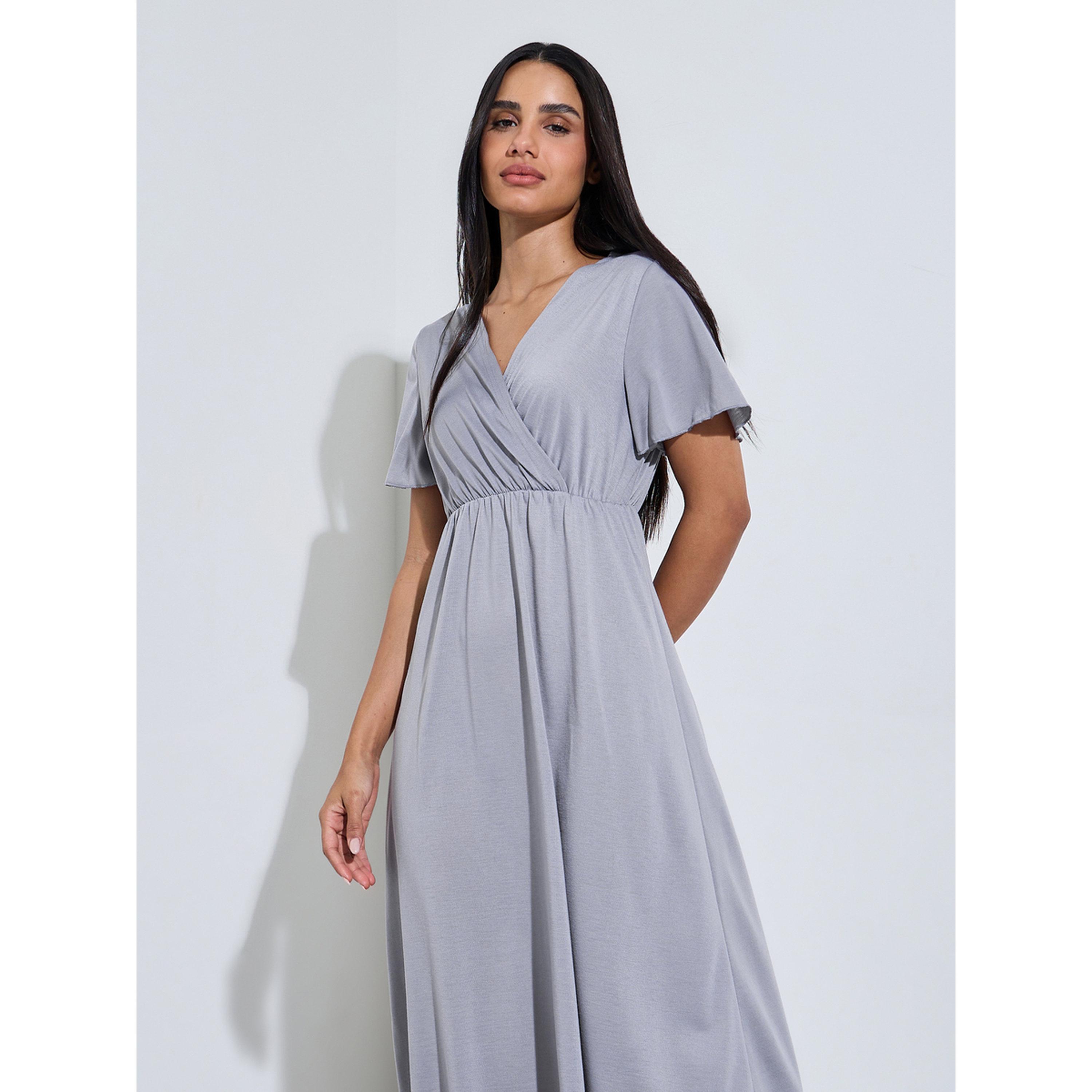 قميص نوم سادة بتصميم متداخل باللون الرمادي-women-clothing-nightwear-nighties-image-2