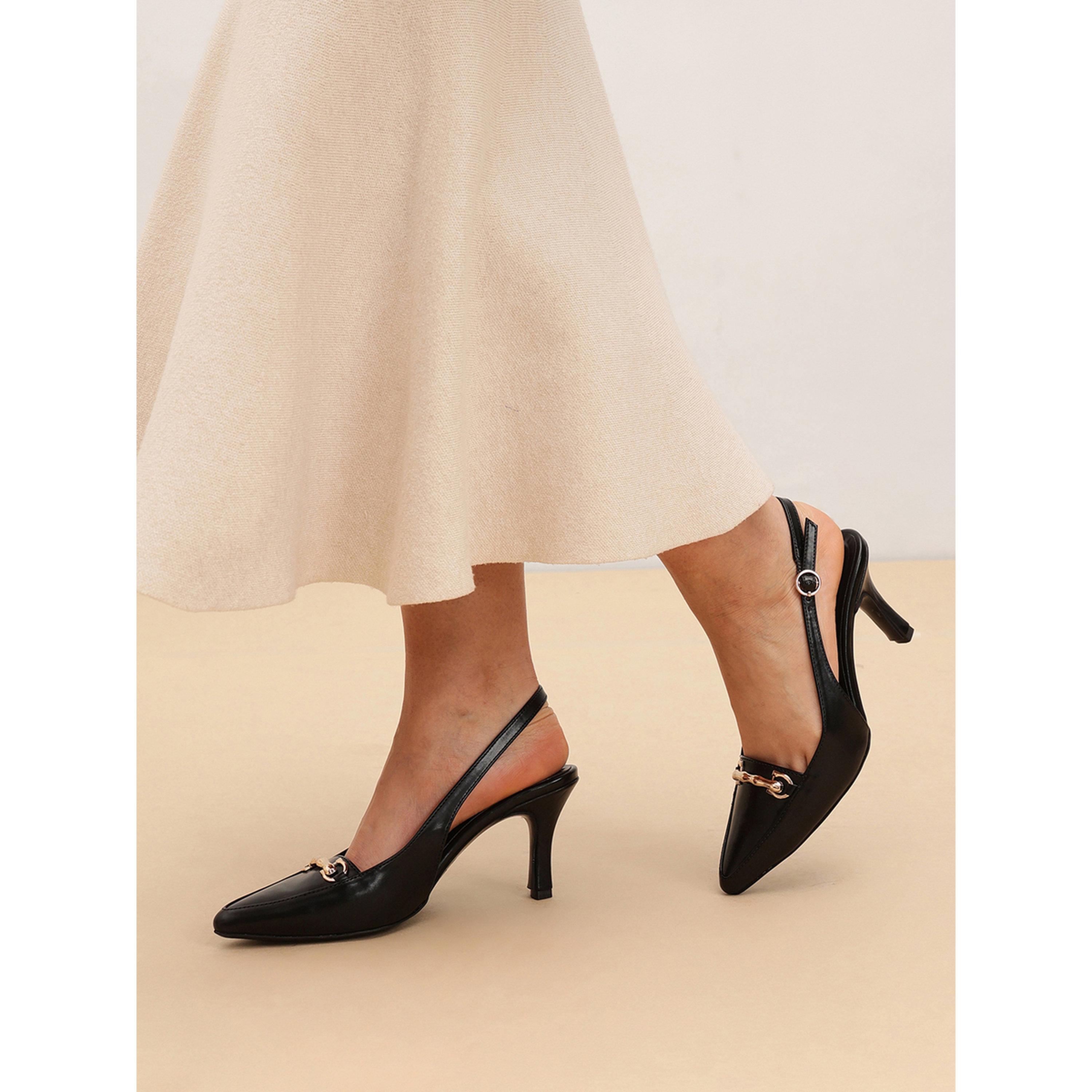 حذاء بكعب وحزام خلفي وتفاصيل سلسلة-women-shoes-heels-image-2
