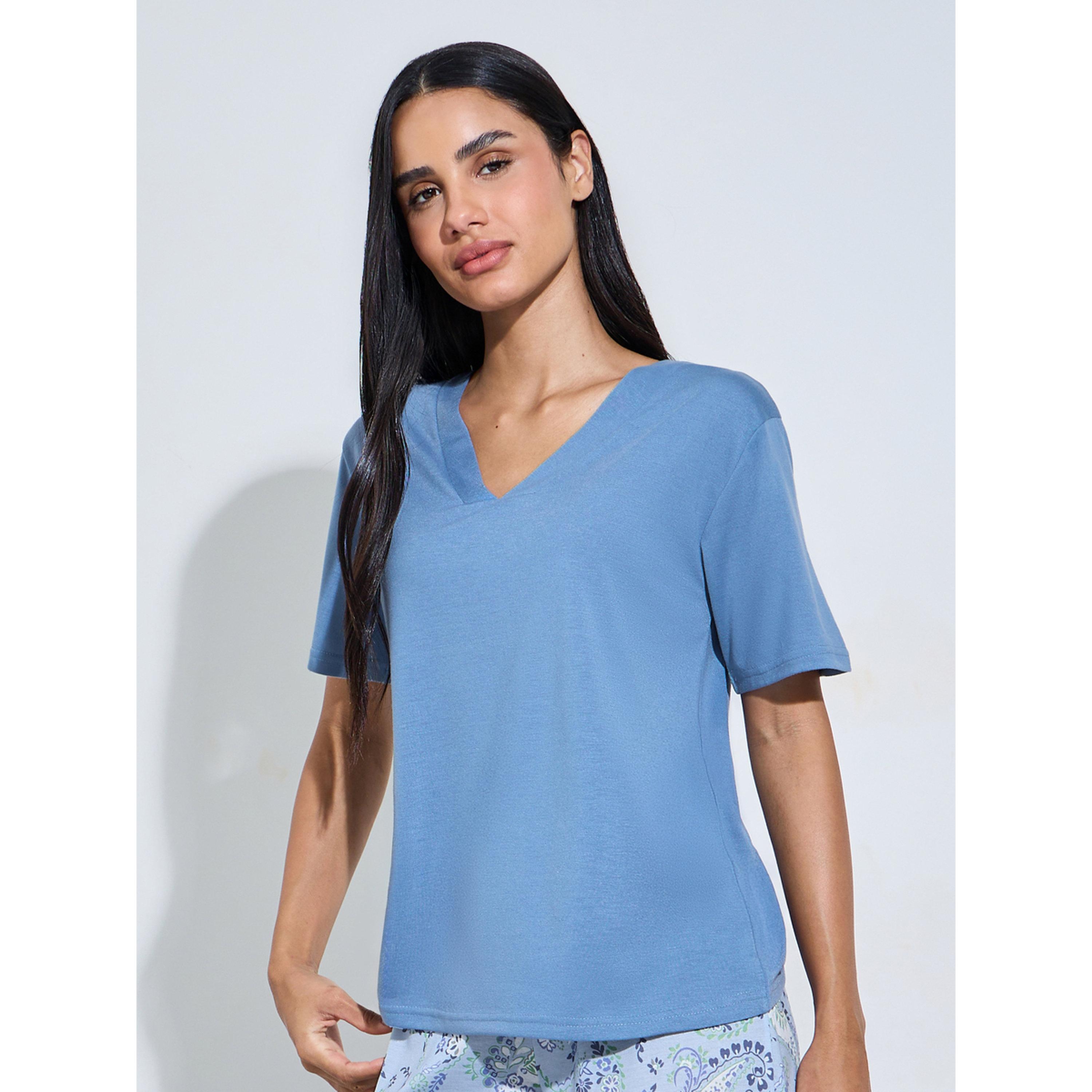 Styli Blue Solid V-Neck T-Shirt and Graphic Print Wide Leg Pants Pyjama Set-women-clothing-nightwear-pyjamas-longsets-image-2