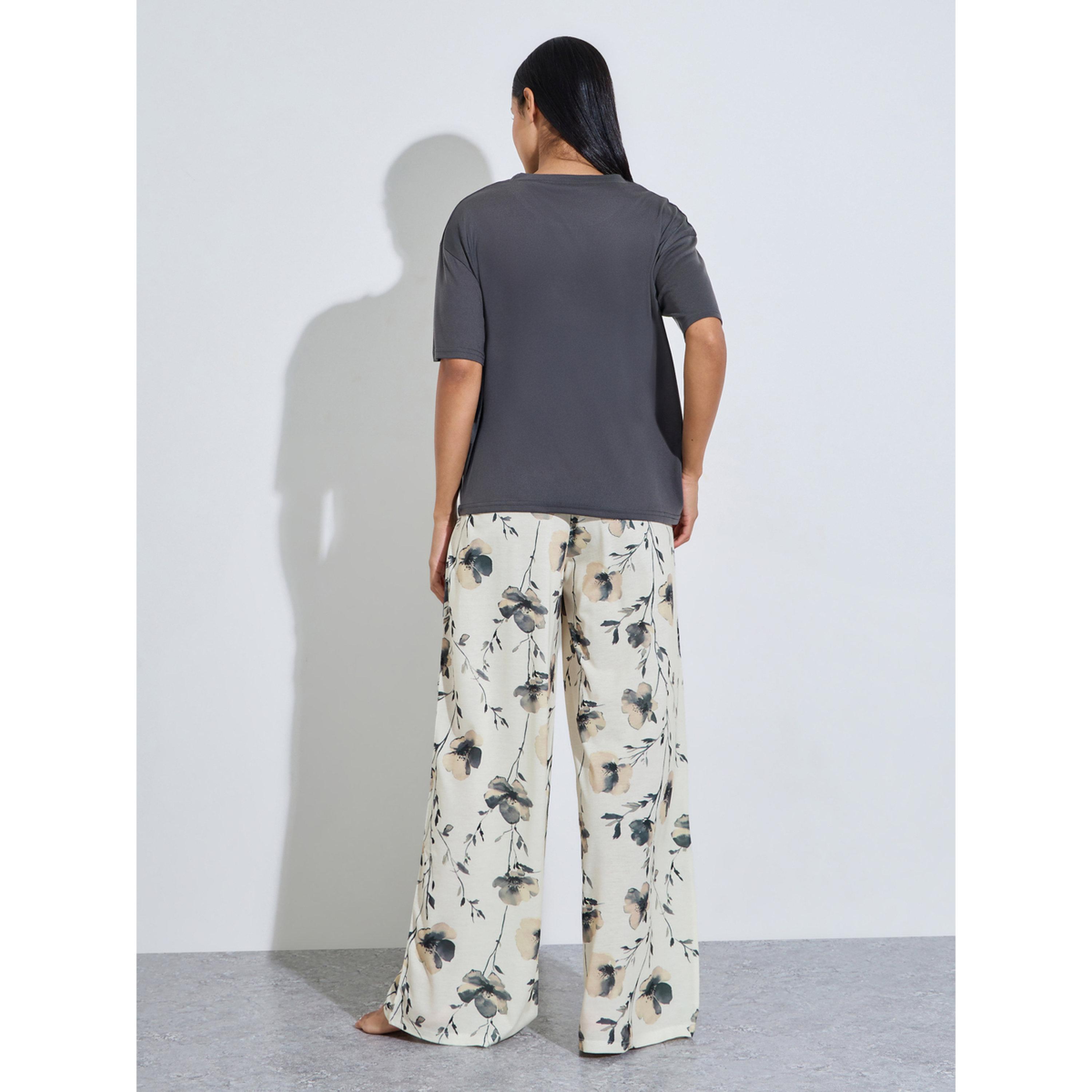 Styli Multi-Color Solid T-Shirt and Floral Print Wide Leg Pants Pyjama Set-women-clothing-nightwear-pyjamas-longsets-image-3