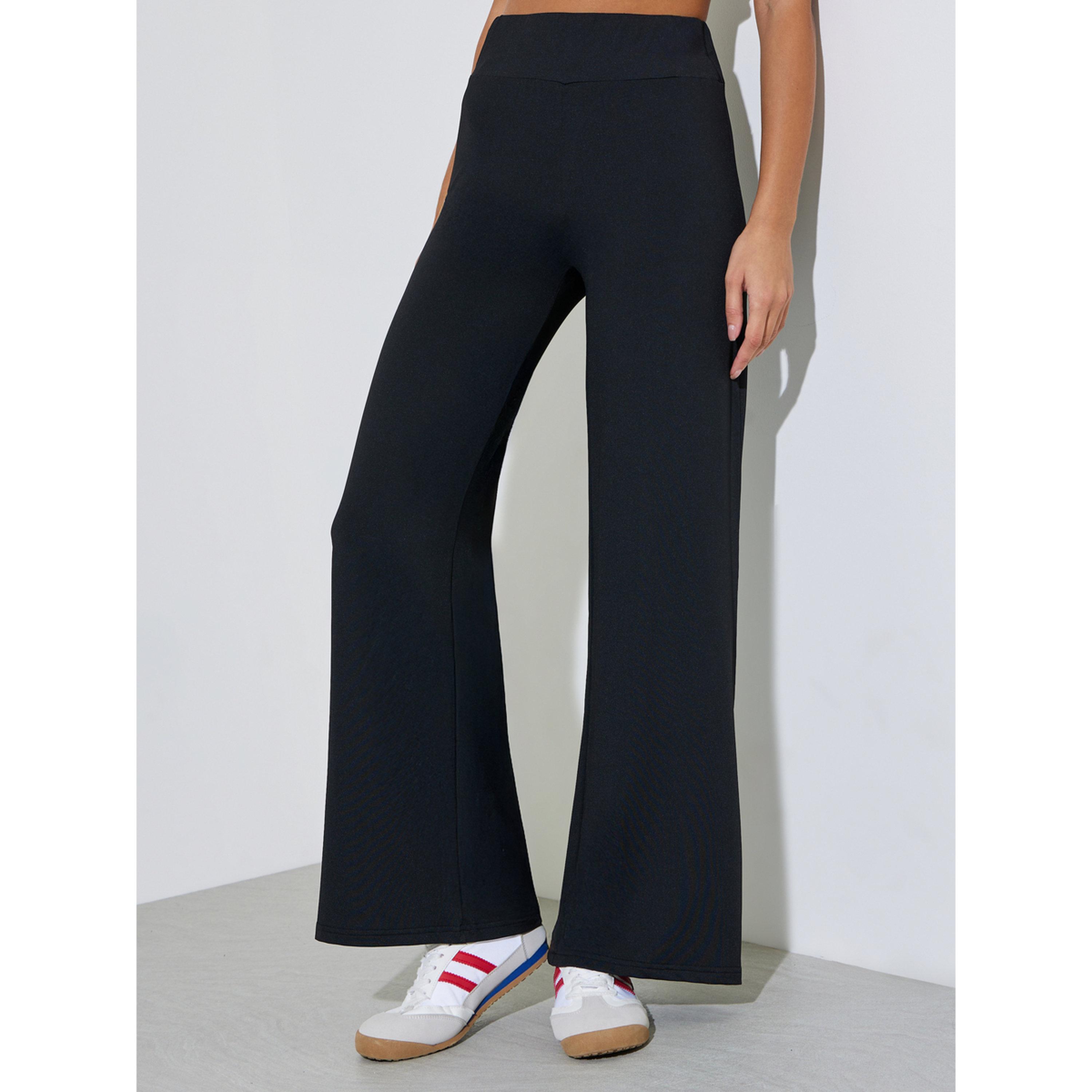 بنطال بأرجل عريضة أسود سادة-women-clothing-joggers-image-1