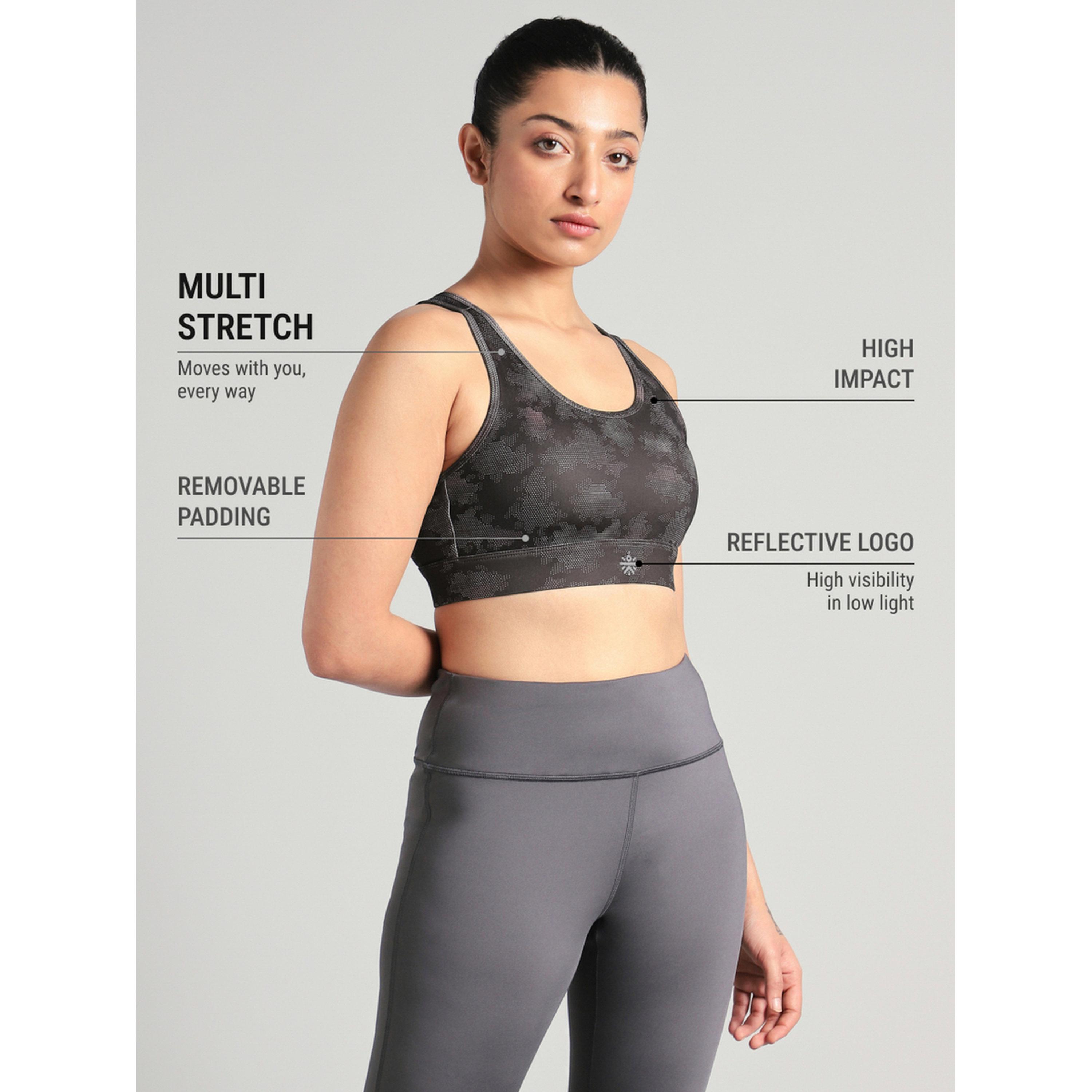 صدرية رياضية سوداء بطبعة تمويه مدني ودعم عالي للجري-women-clothing-sportswearandactivewear-sportsbras-image-4