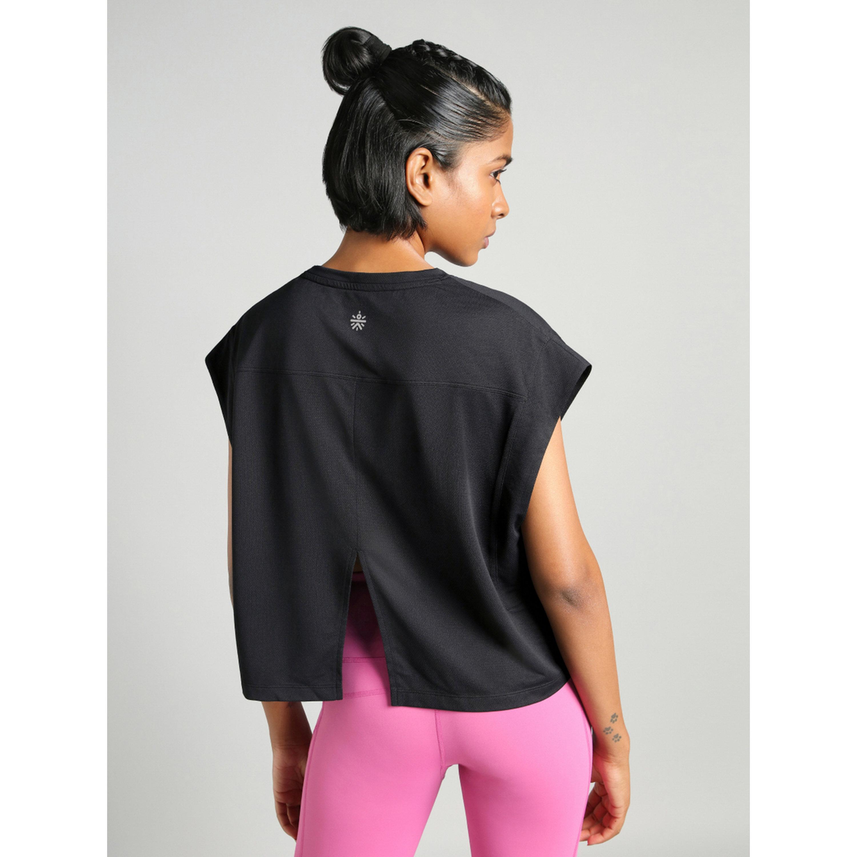 Cult X Styli Black Muscle Ease Boxy Fit T-Shirt-sports-women-clothing-tshirtsandvests-image-3
