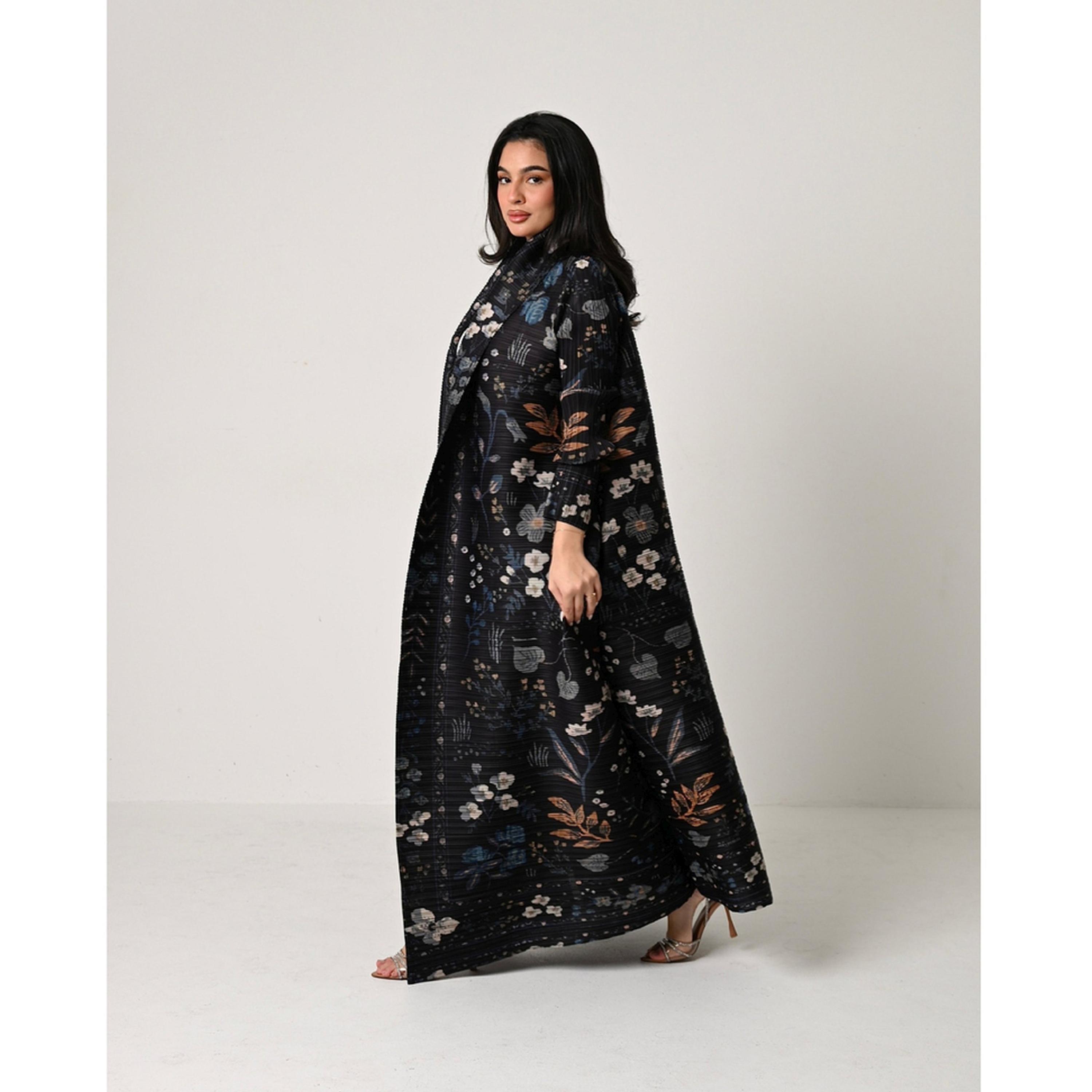 عباية مفتوحة من الأمام بتفاصيل بارزة الملمس وطبعة زهور-women-arabicclothing-abayas-image-2