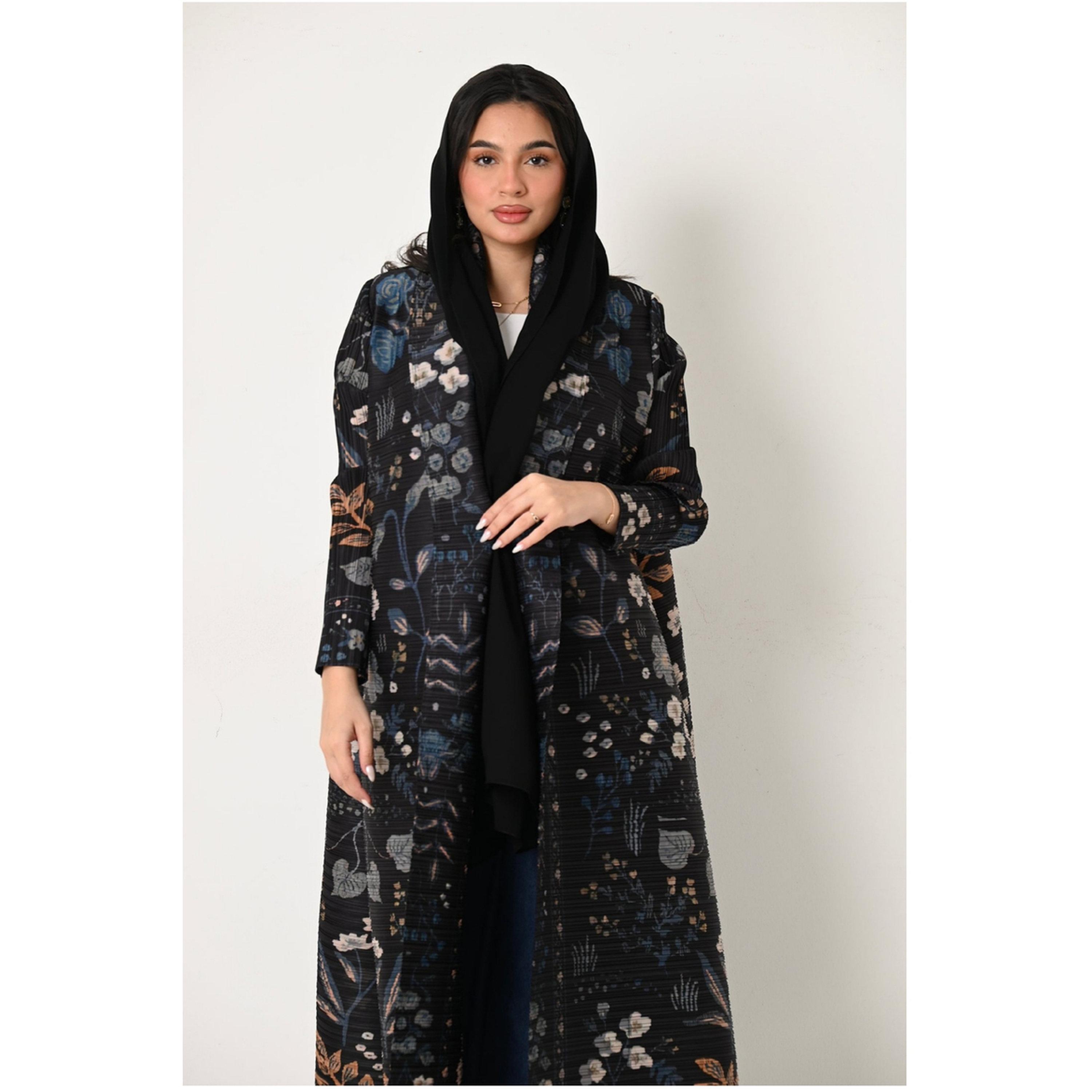 عباية مفتوحة من الأمام بتفاصيل بارزة الملمس وطبعة زهور-women-arabicclothing-abayas-image-6