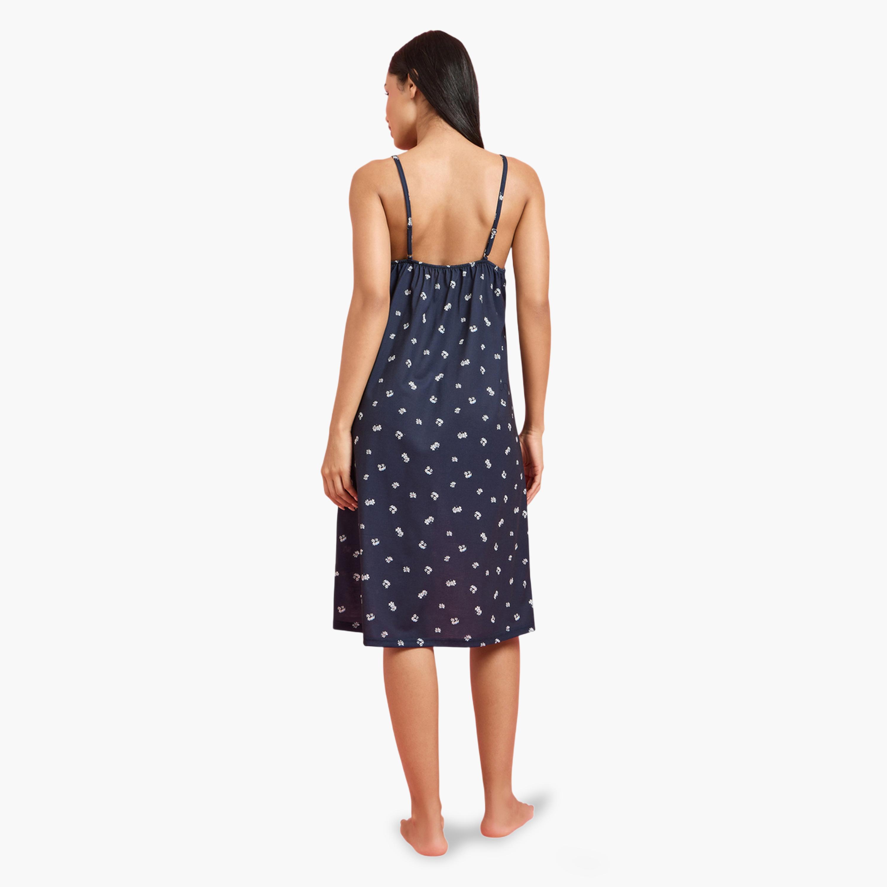 قميص نوم ميدي بتفاصيل أزرار وطبعة كاملة باللون الكحلي-women-clothing-nightwear-nighties-image-3