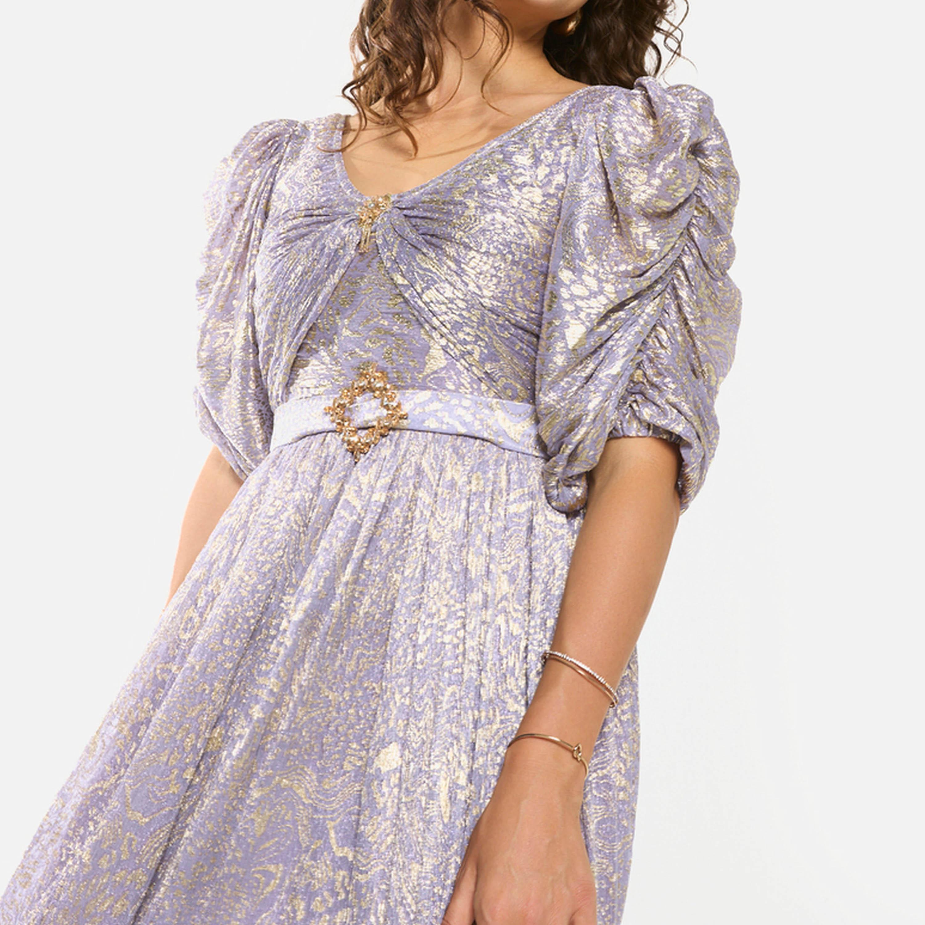 فستان منمق بتفاصيل منسدلة وأكمام منفوخة-women-clothing-dresses-image-4