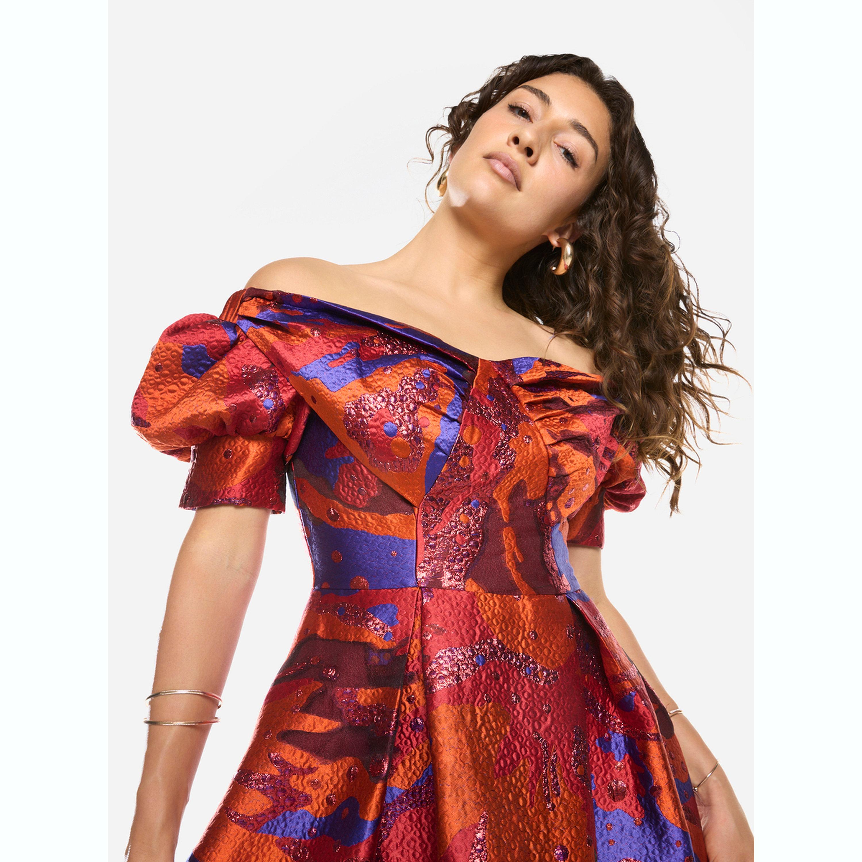 House of Moda X Styli Abstract Texture Off-Shoulder Flare Midi Dress-women-clothing-dresses-image-4
