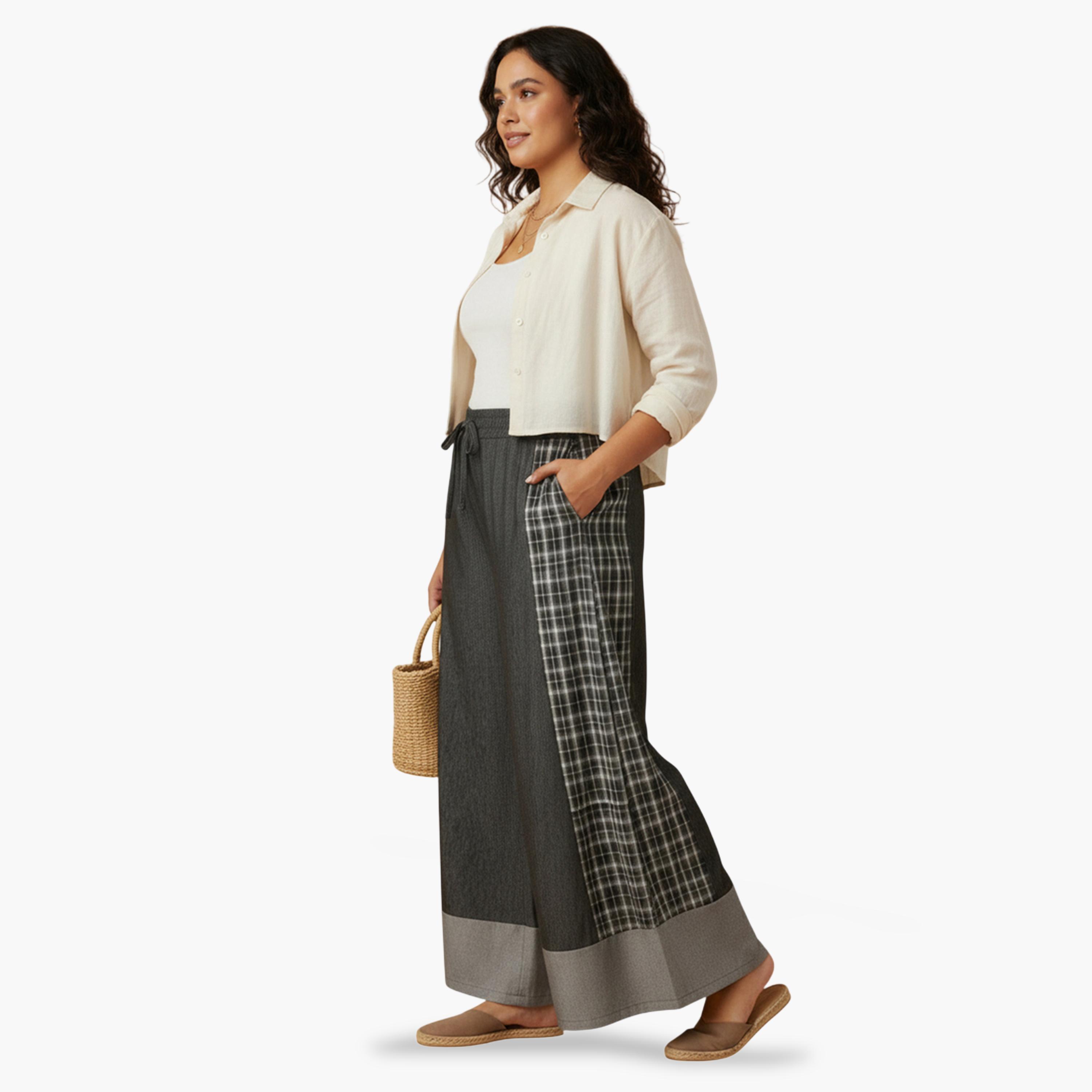 بنطال بأرجل واسعة بخصر مطاطي بمقاس كبير باللون الأسود-women-clothing-plussize-joggers-image-5