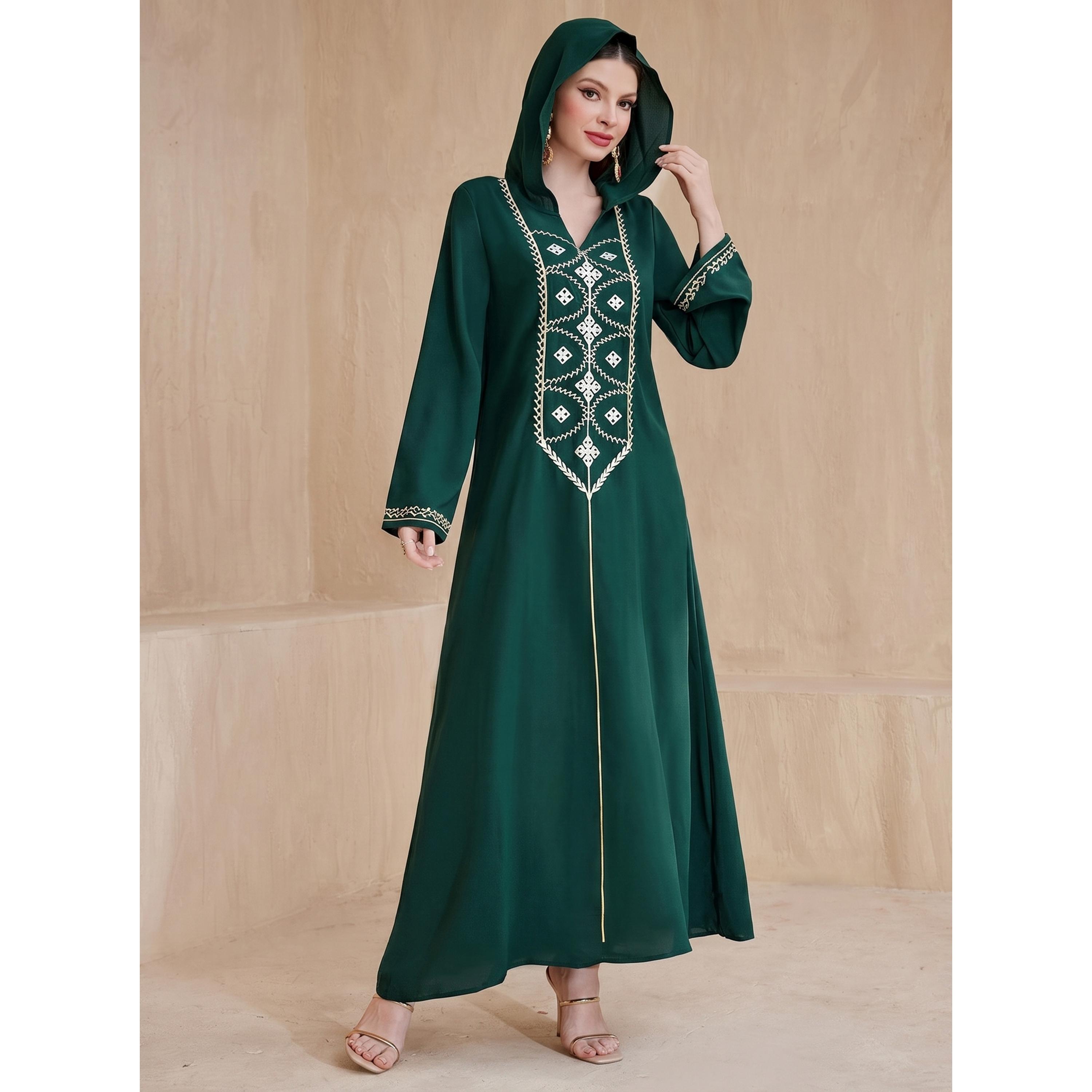 جلابية مطرزة بغطاء للرأس باللون الأخضر الداكن-women-arabicclothing-jalabiyas-image-2