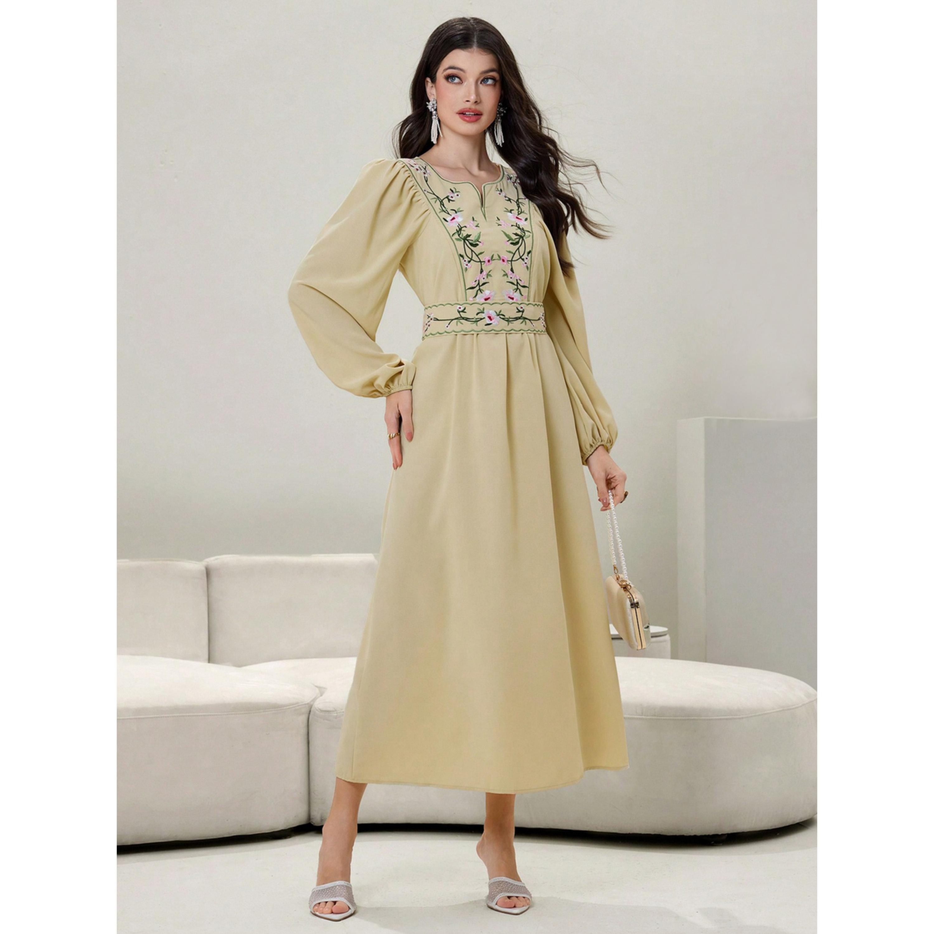 فستان بحافة واسعة وتفاصيل أربطة ومطرز بطبعة زهور-women-clothing-dresses-image-1