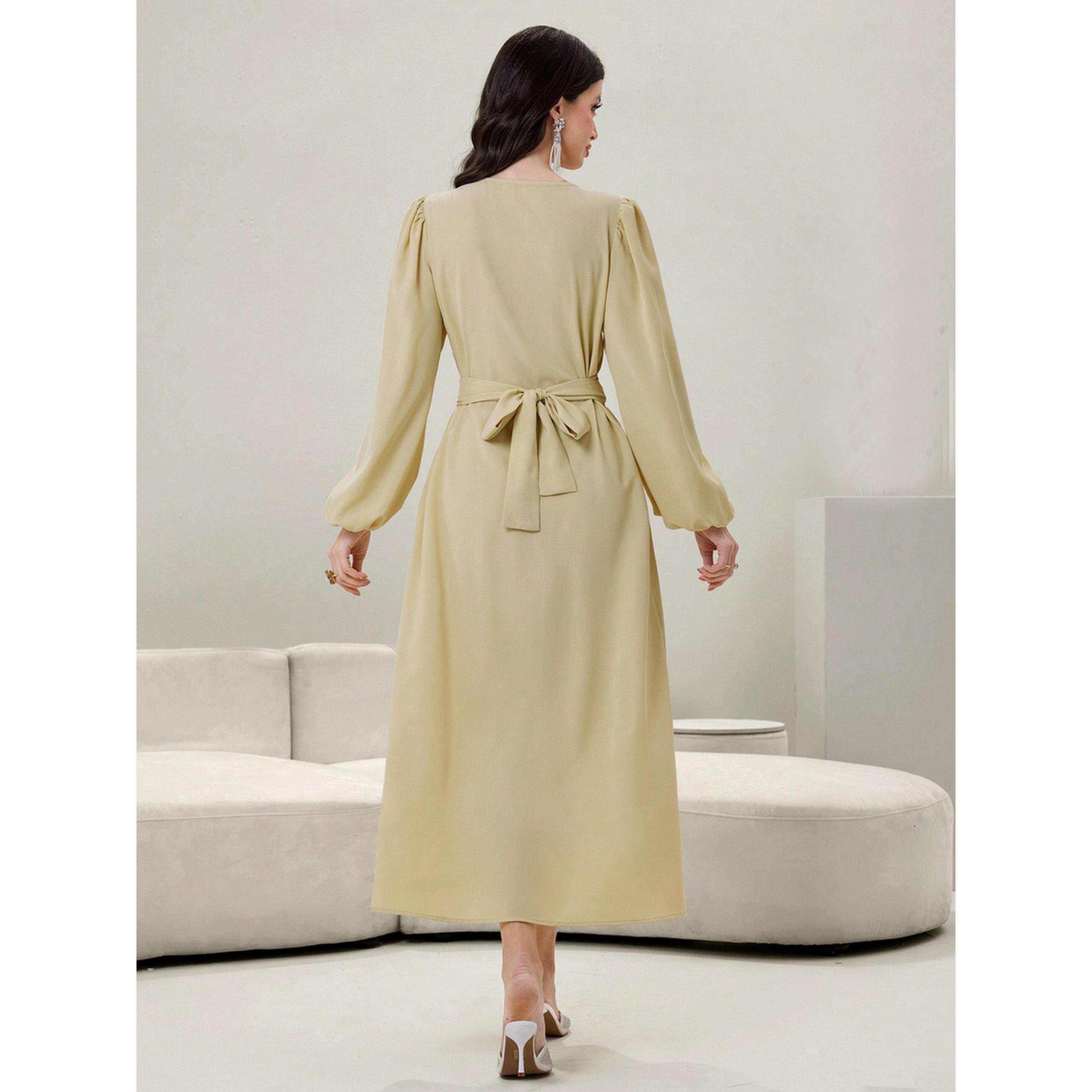 فستان بحافة واسعة وتفاصيل أربطة ومطرز بطبعة زهور-women-clothing-dresses-image-5