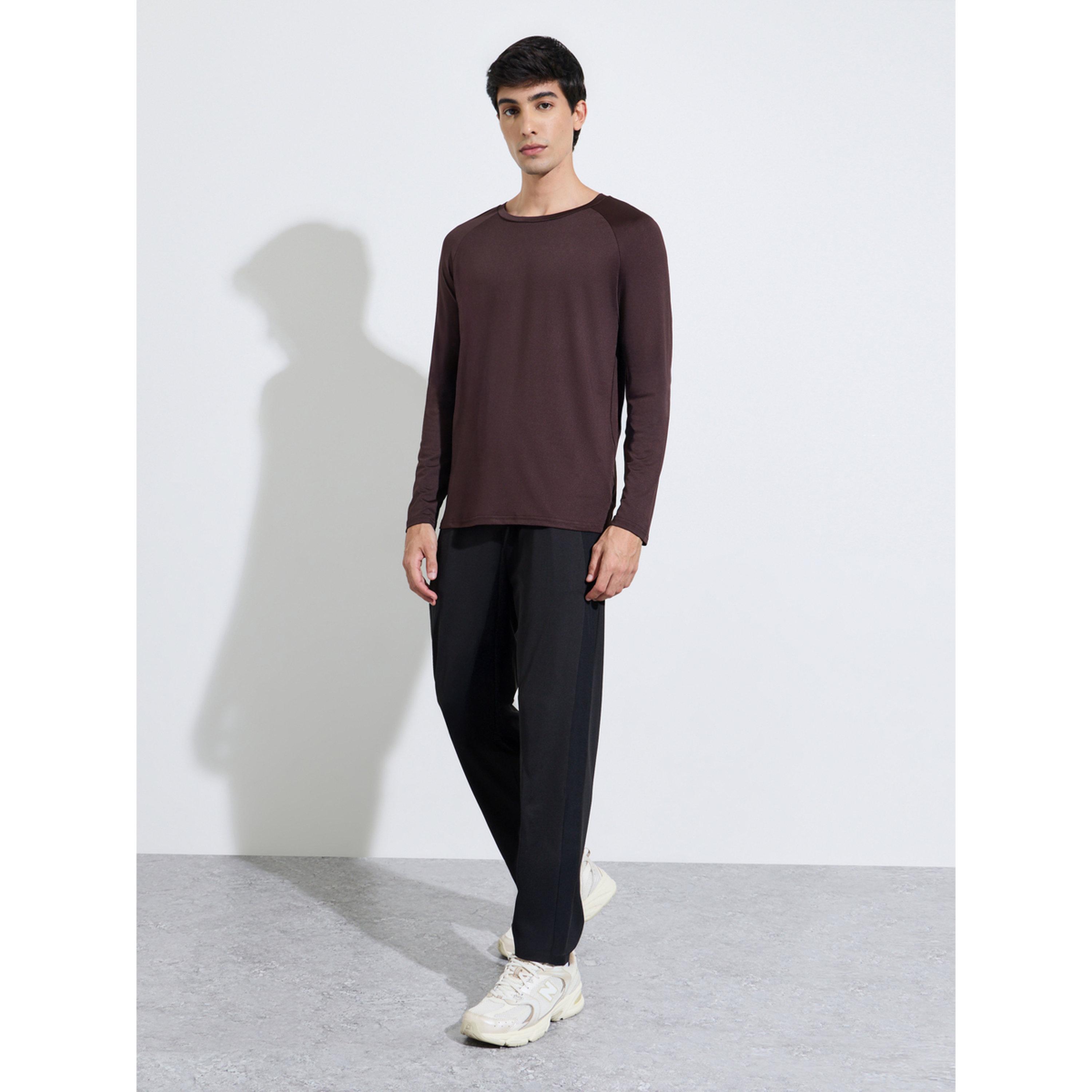 Styli Brown Solid Muscle Fit Long Sleeve Running T-Shirt-men-clothing-sportswearandactivewear-tshirtsandpolos-image-2