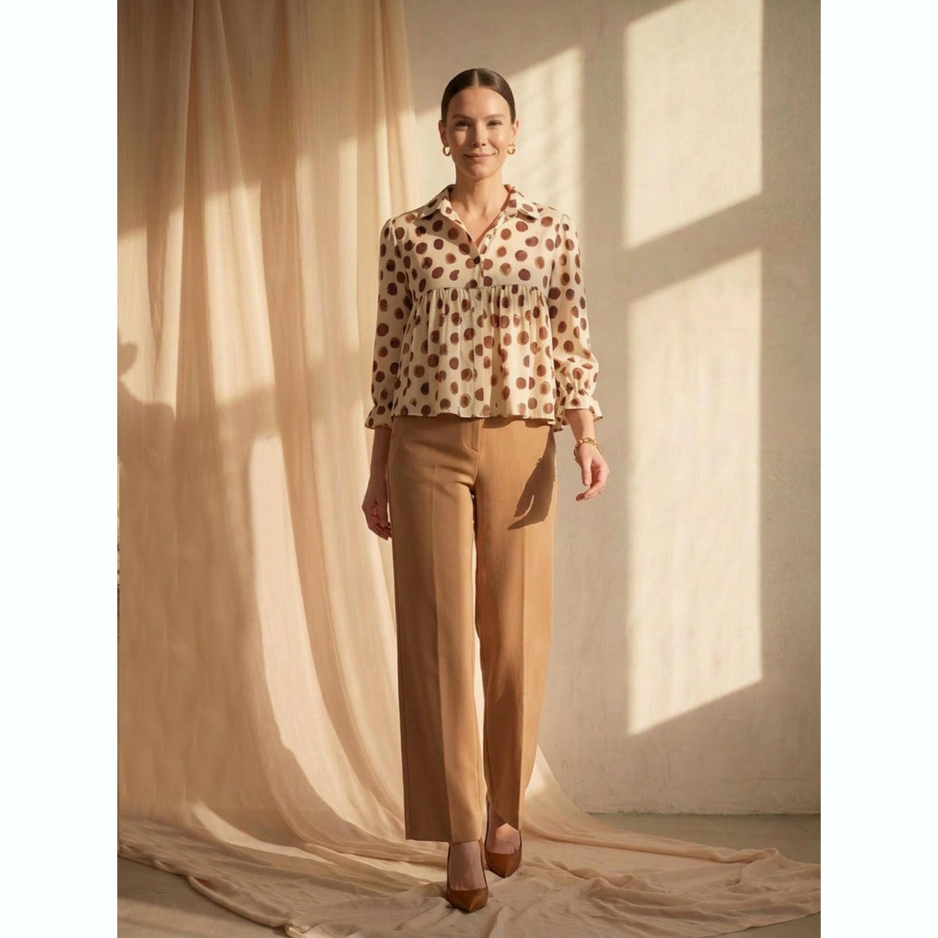 بلوزة بنمط نقاط البولكا وقصة كشكش باللون الكريمتي-women-clothing-shirtsandblouses-blouses-image-2