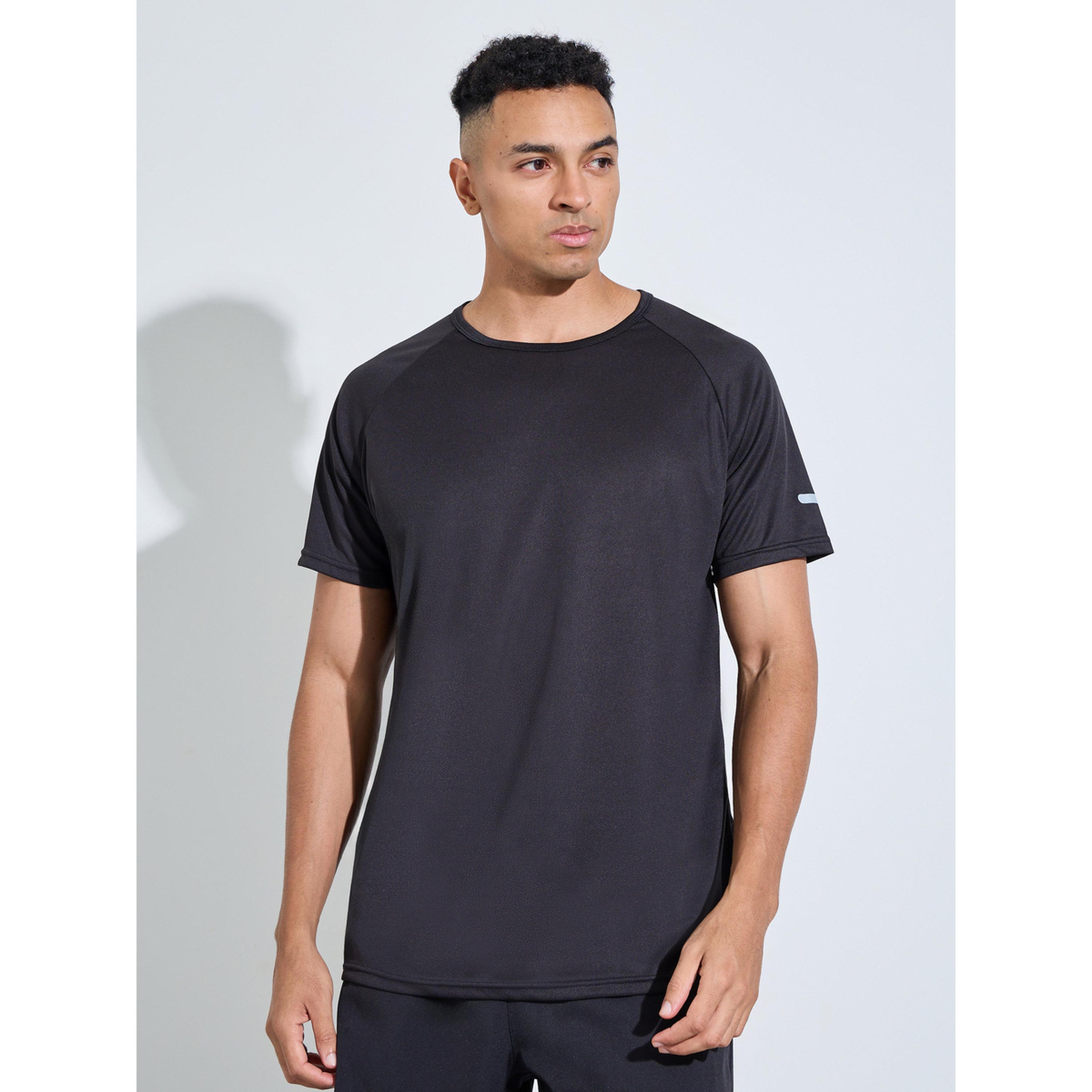 Styli Black Solid Raglan Sleeve Running T-Shirt-men-clothing-sportswearandactivewear-tshirtsandpolos-image-1