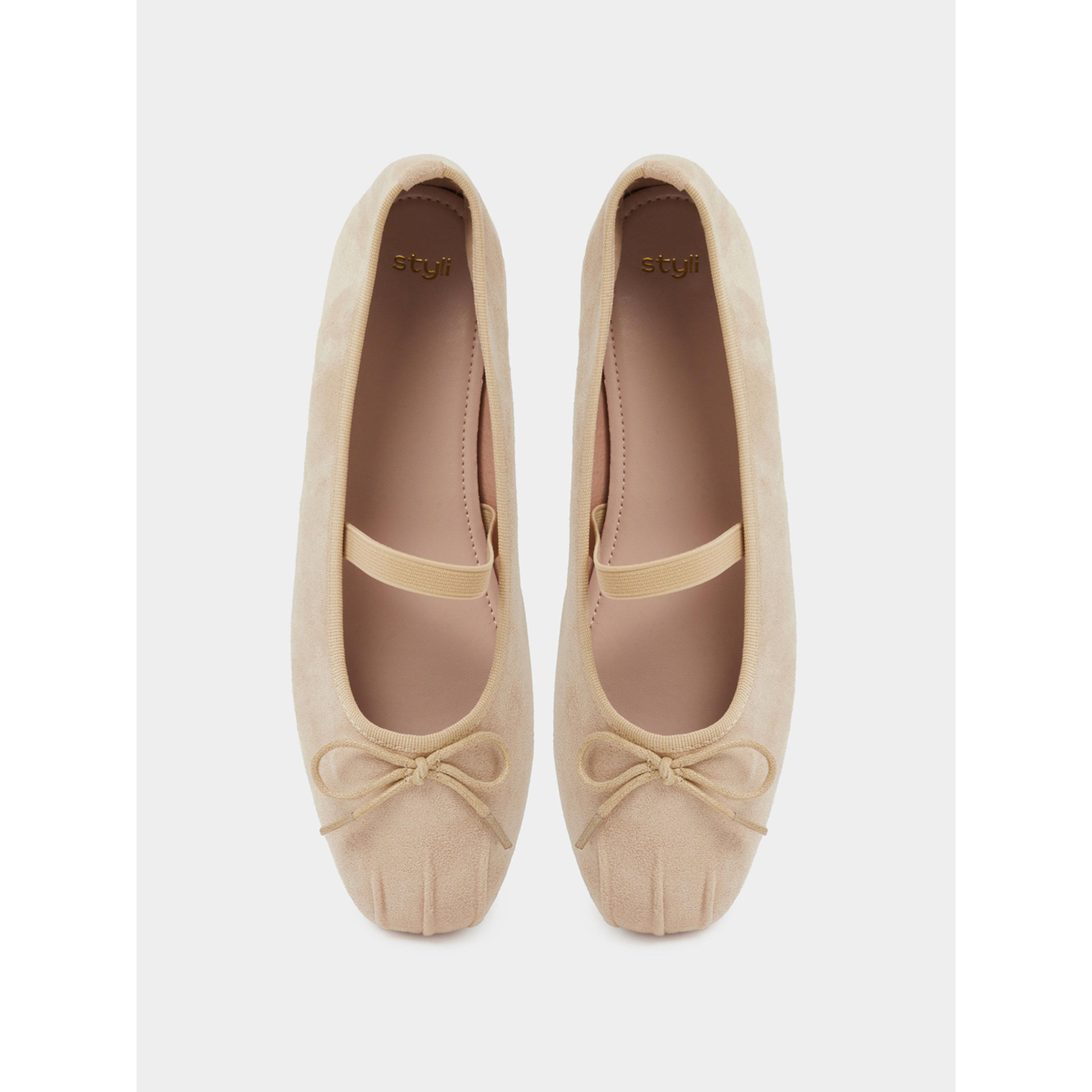 حذاء باليرينا سويد بتفاصيل فيونكة باللون البيج-women-shoes-flats-ballerinas-image-4