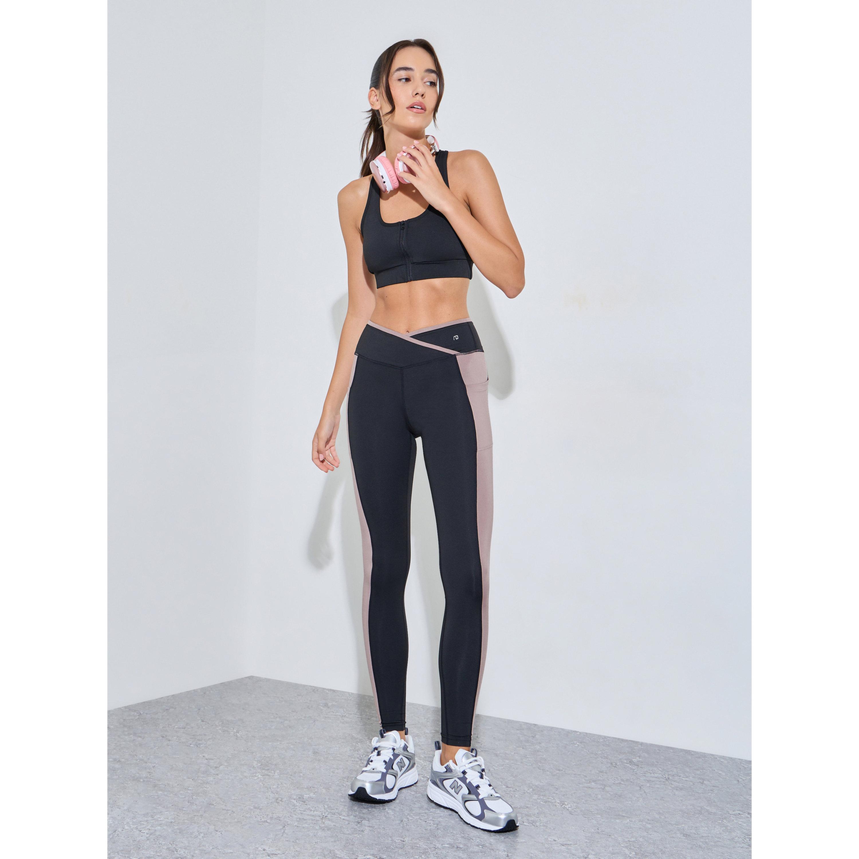 Styli Black Logo Color Block Cross Waist Pocket Detail Leggings-women-clothing-sportswearandactivewear-bottoms-leggings-image-2