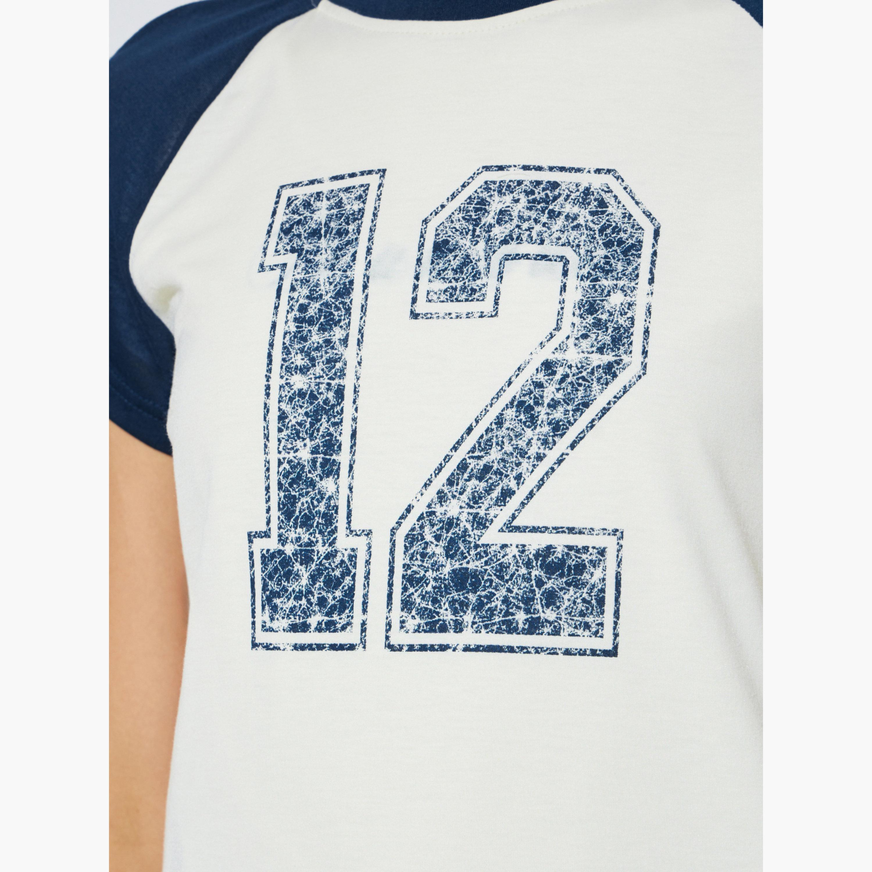 تيشيرت بقصة عادية وأكمام ريجلان-women-clothing-tshirts-image-4