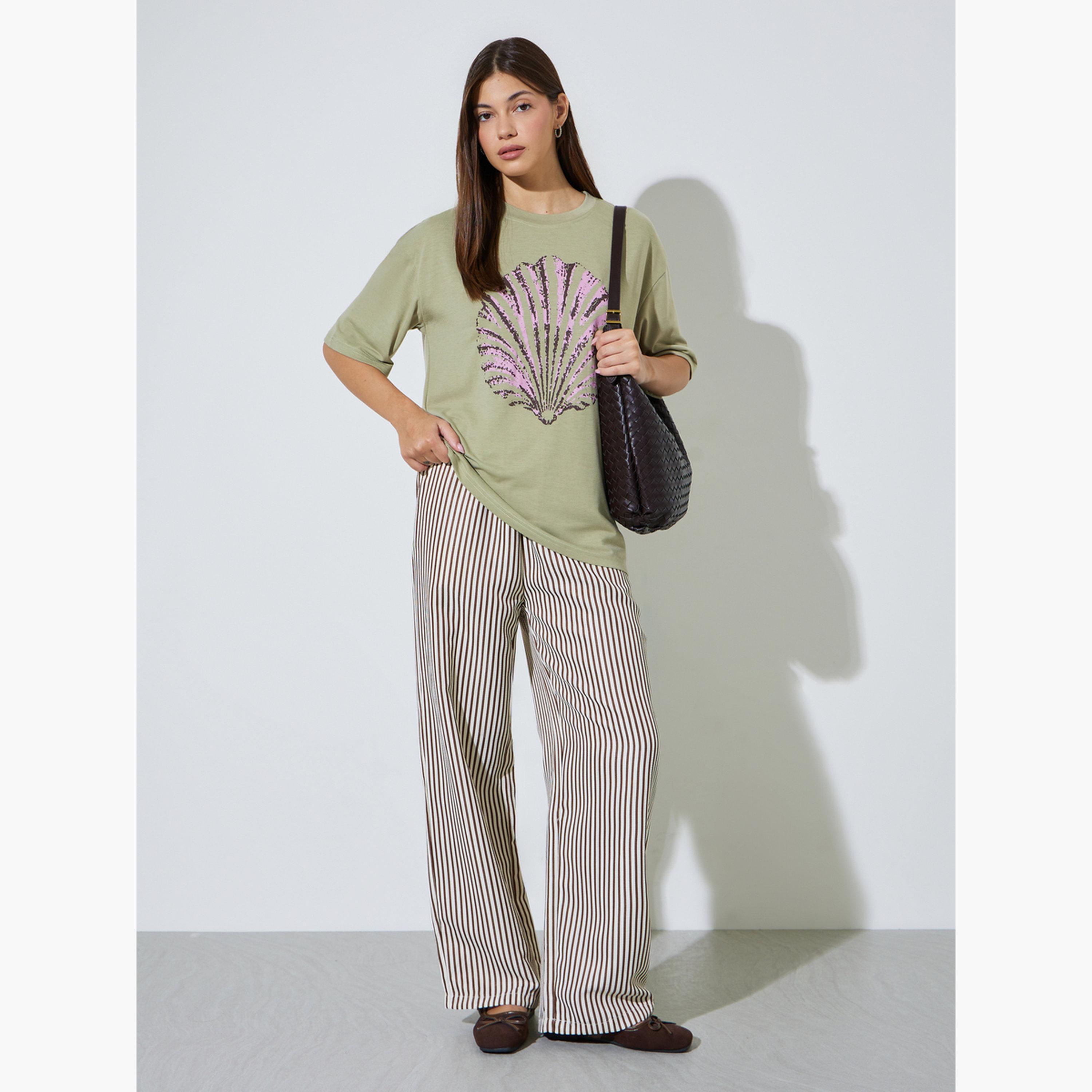 Styli Green Oversized Shell Graphic Print T-Shirt-women-clothing-tshirts-image-2