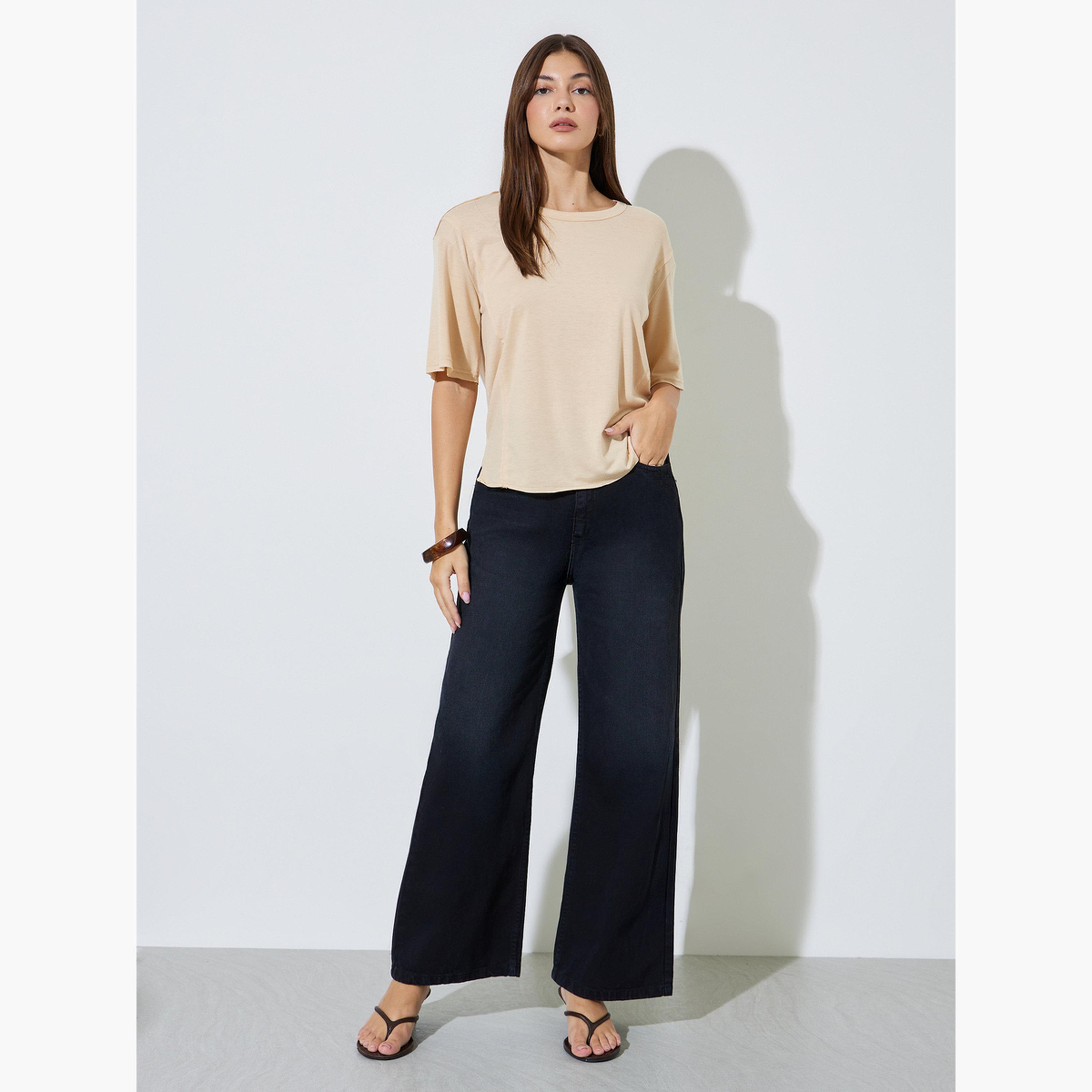 تيشيرت أكمام قصيرة بفتحة جانبية وقصة عادية-women-clothing-tshirts-image-2