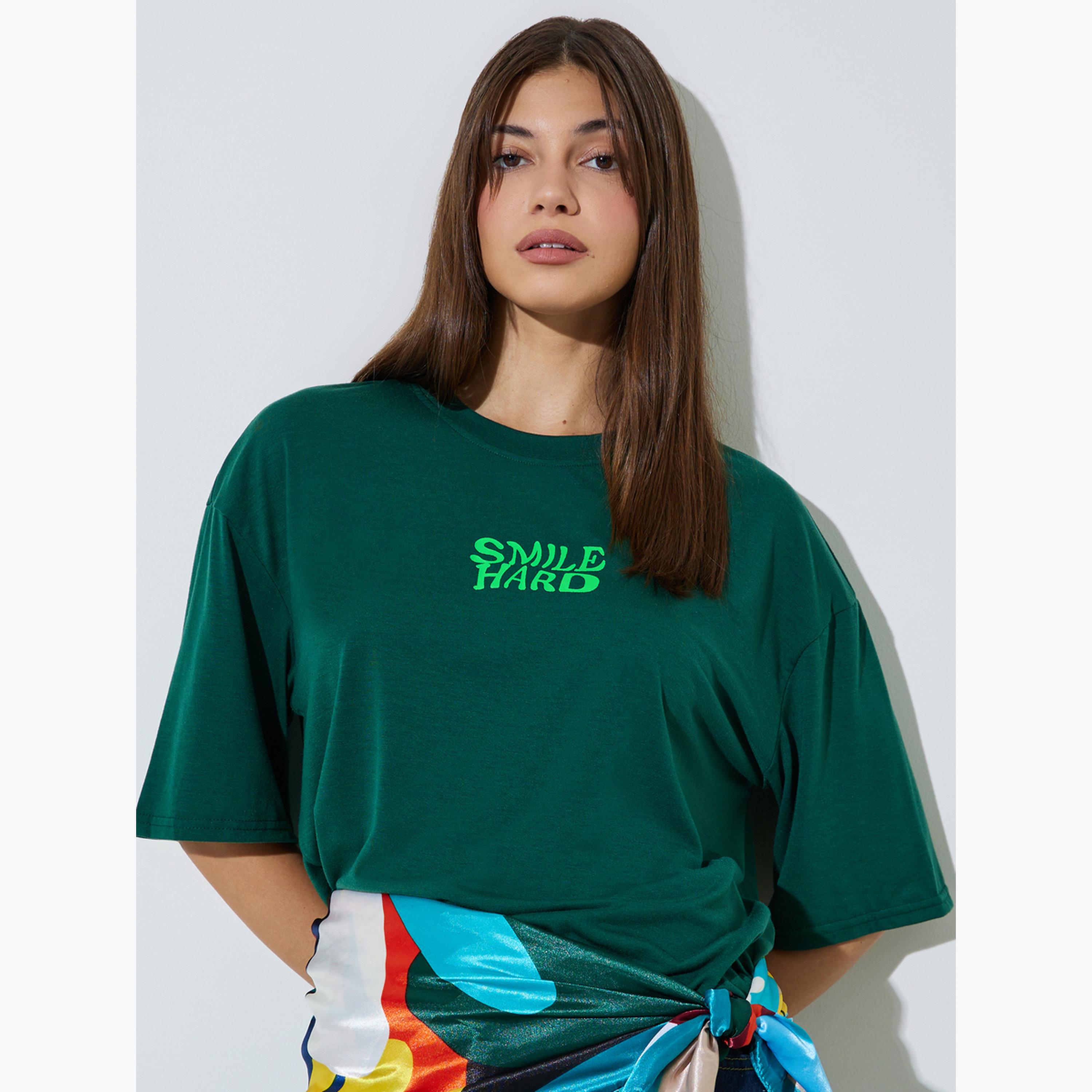 Styli Green Slogan Print Drop Shoulder Oversize T-shirt-women-clothing-tshirts-image-3