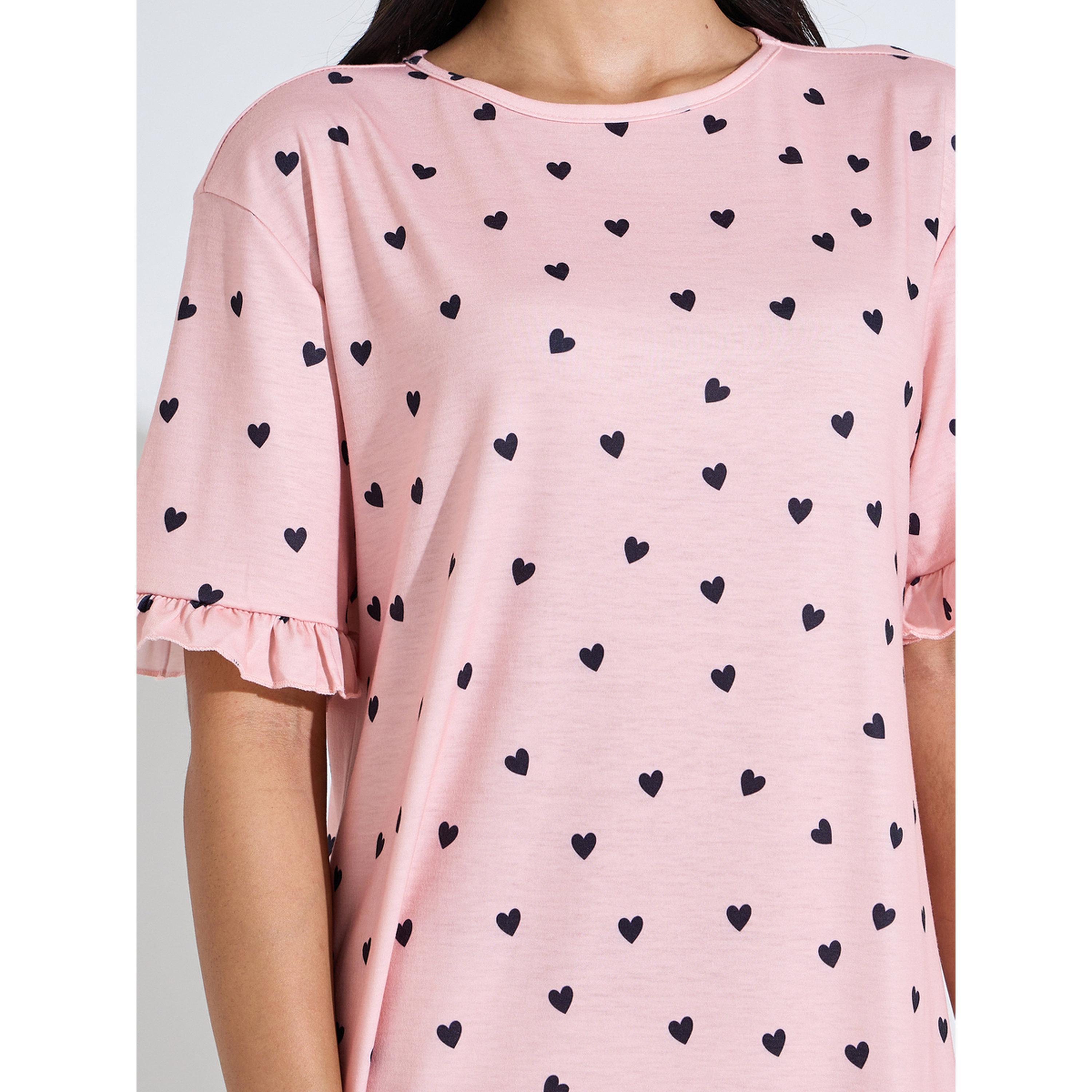فستان نوم تيشيرت بأكمام قصيرة وكشكشة مع طبعة قلب بالكامل باللون الوردي-women-clothing-nightwear-nighties-image-5