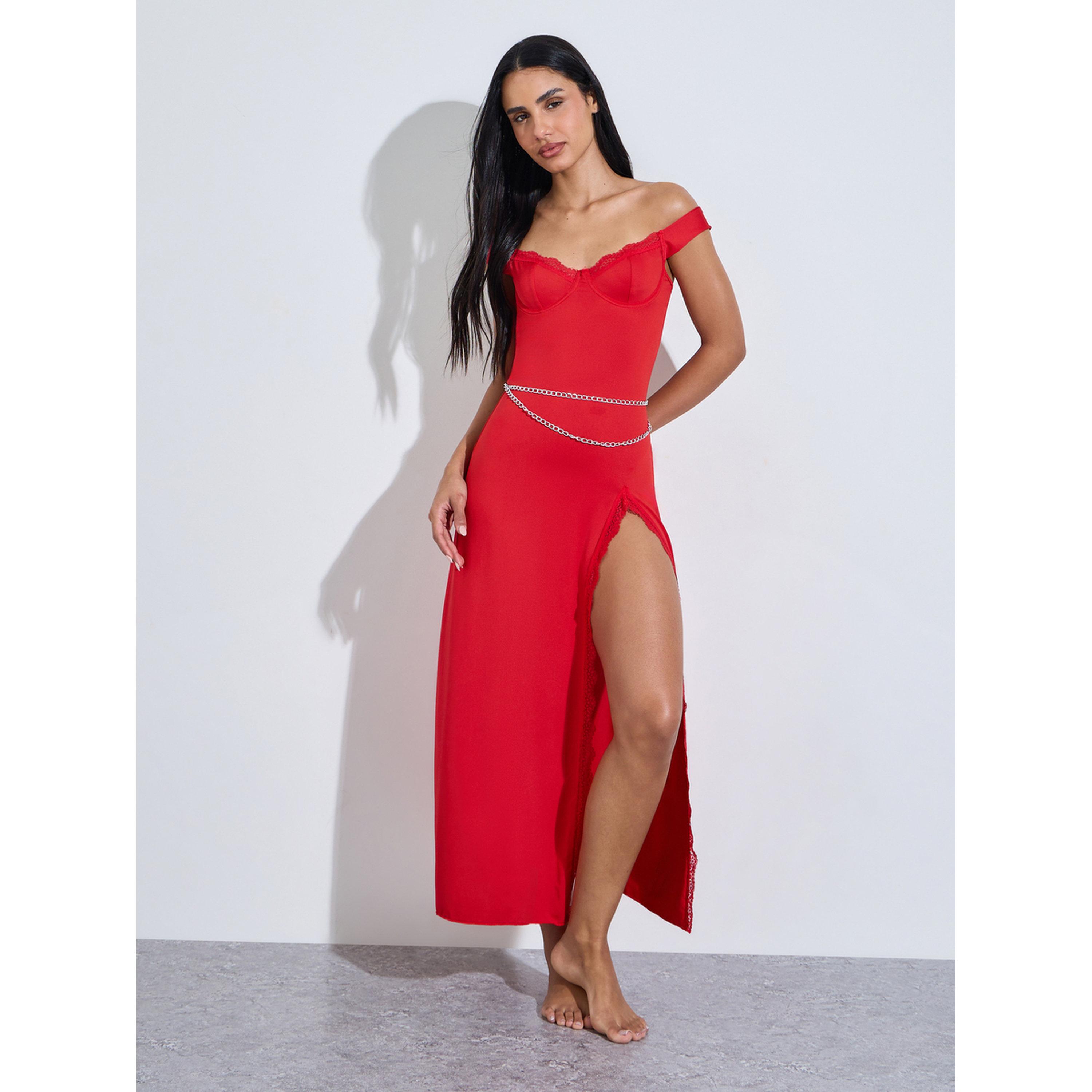 فستان سليم بسروال داخلي وتفاصيل دانتيل وشق أمامي مرتفع وسلسلة معدنية حول الخصر-women-clothing-lingerie-lingeriesets-image-1