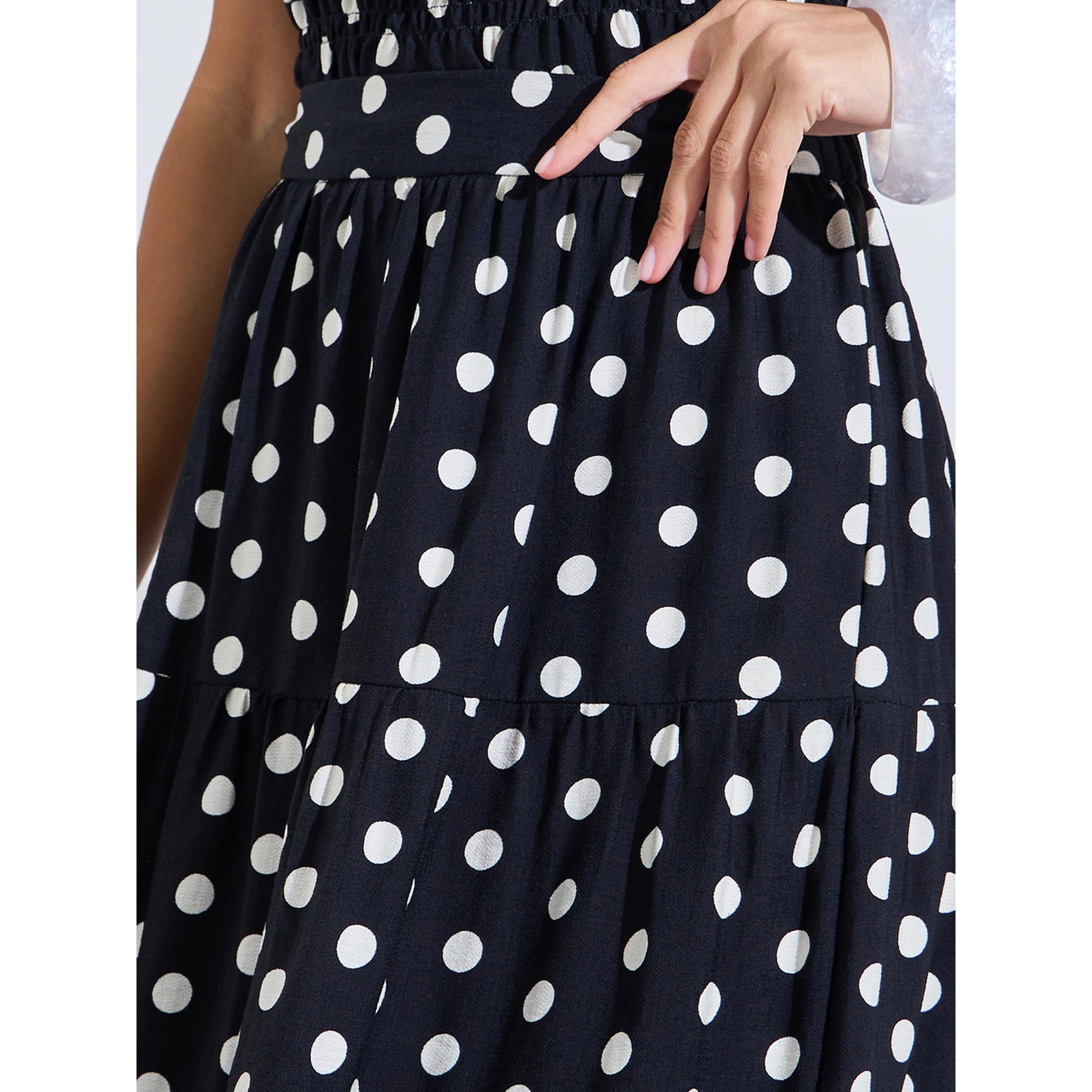تنورة ميدي بحافة واسعة وطبعة نقاط بولكا-women-clothing-skirts-image-4