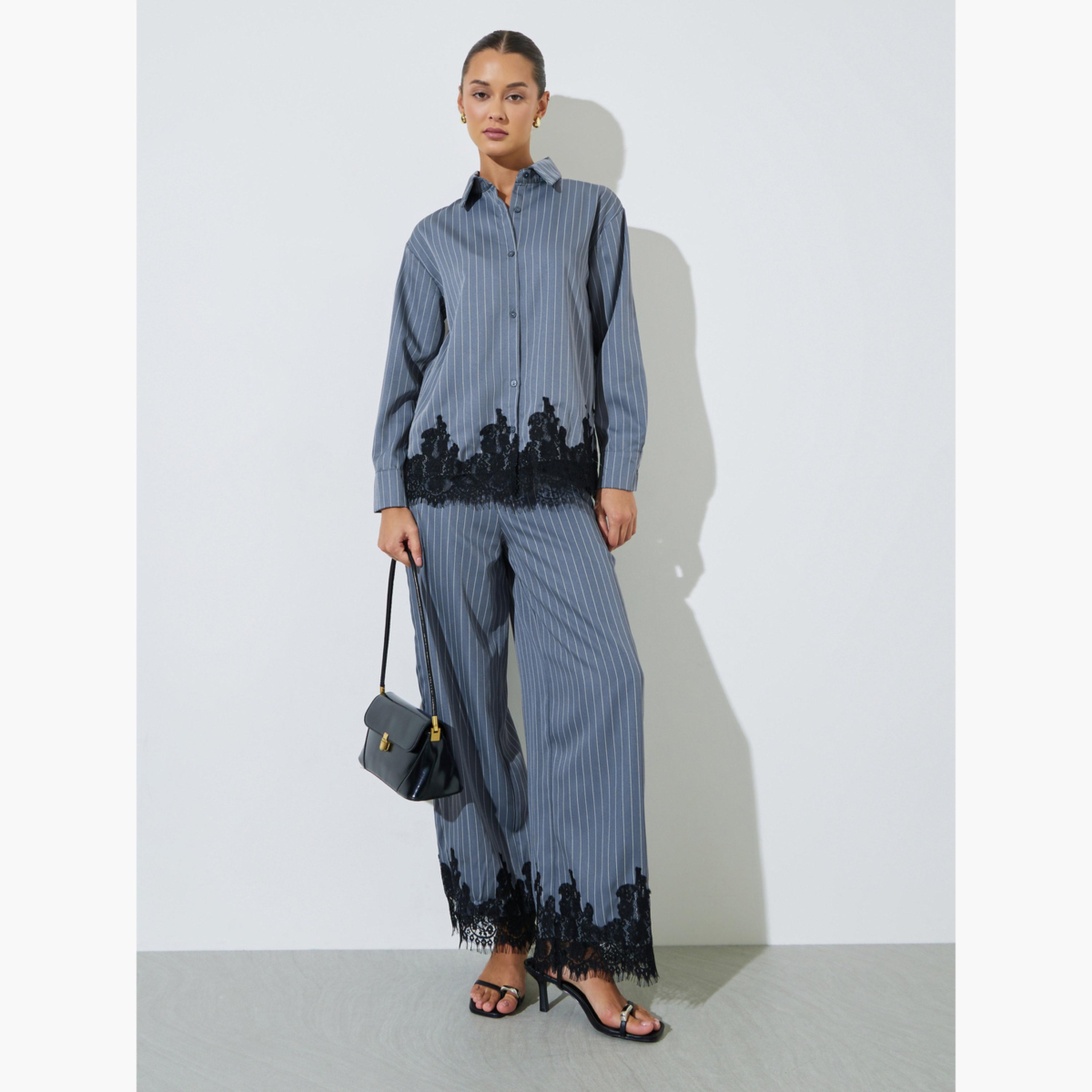 بلوزة رمادي بنمط خطوط رفيعة وأكمام طويلة وحافة دانتيل-women-clothing-shirtsandblouses-shirts-image-2