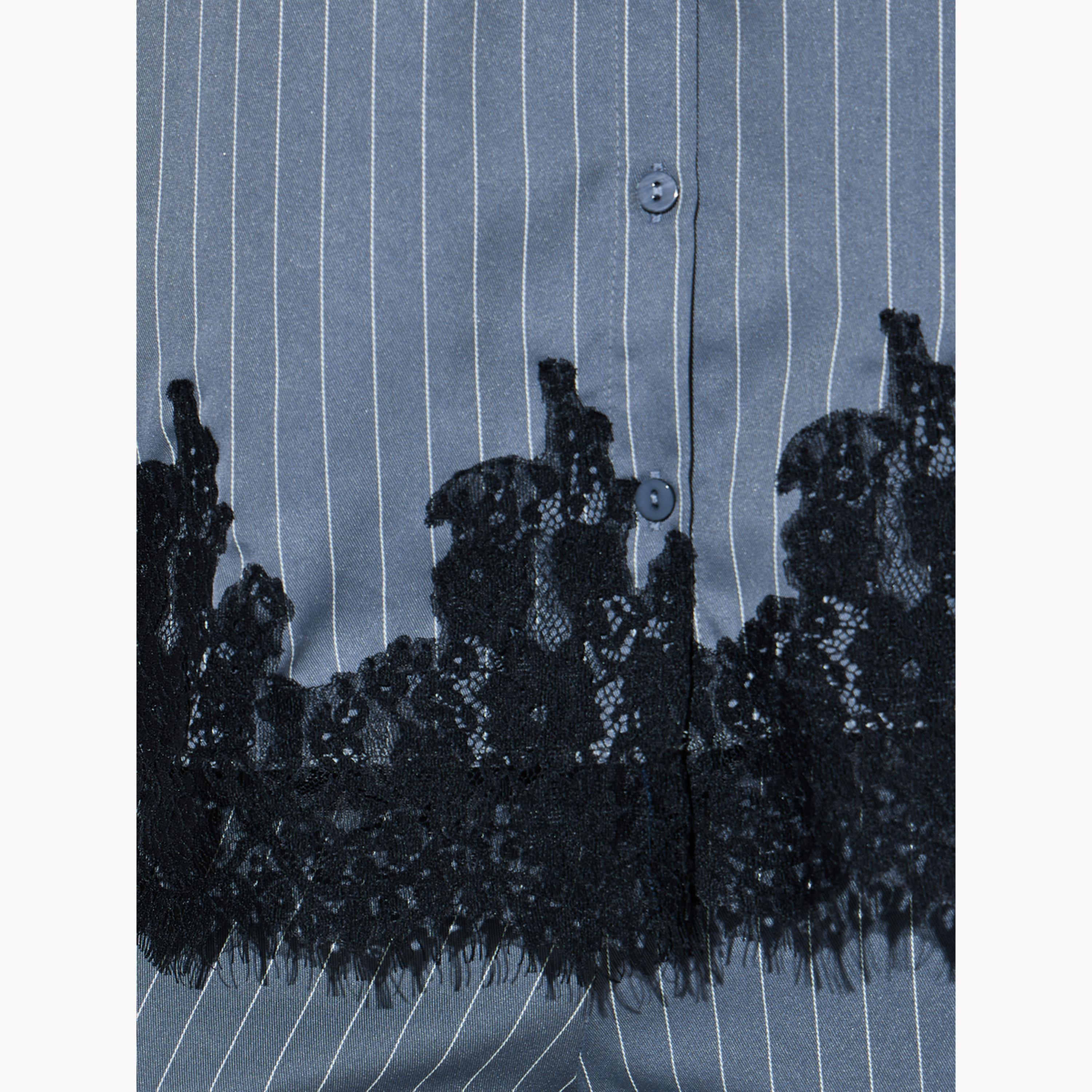 بلوزة رمادي بنمط خطوط رفيعة وأكمام طويلة وحافة دانتيل-women-clothing-shirtsandblouses-shirts-image-6