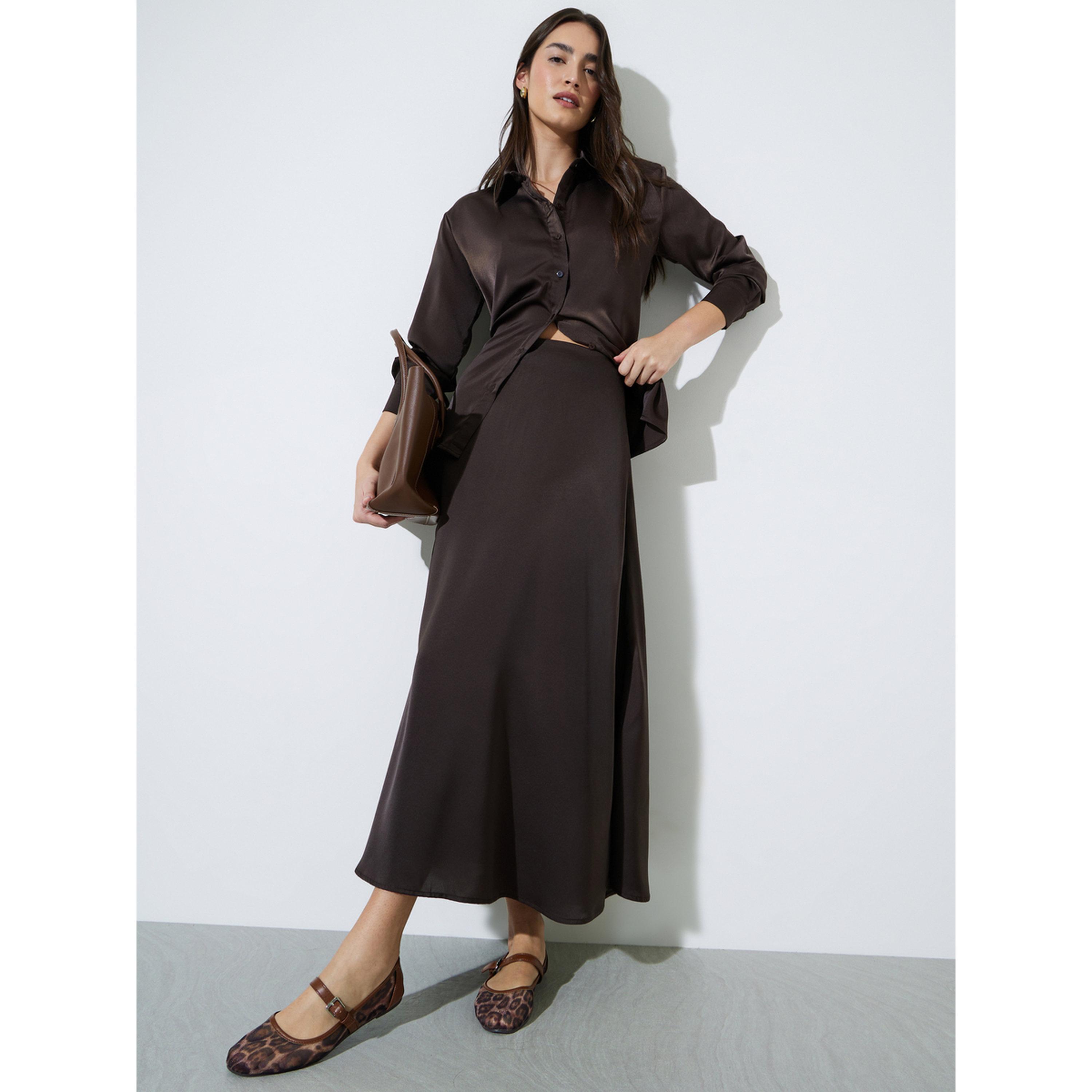 تنورة طويلة بحافة واسعة بلون سادة-women-clothing-skirts-image-2