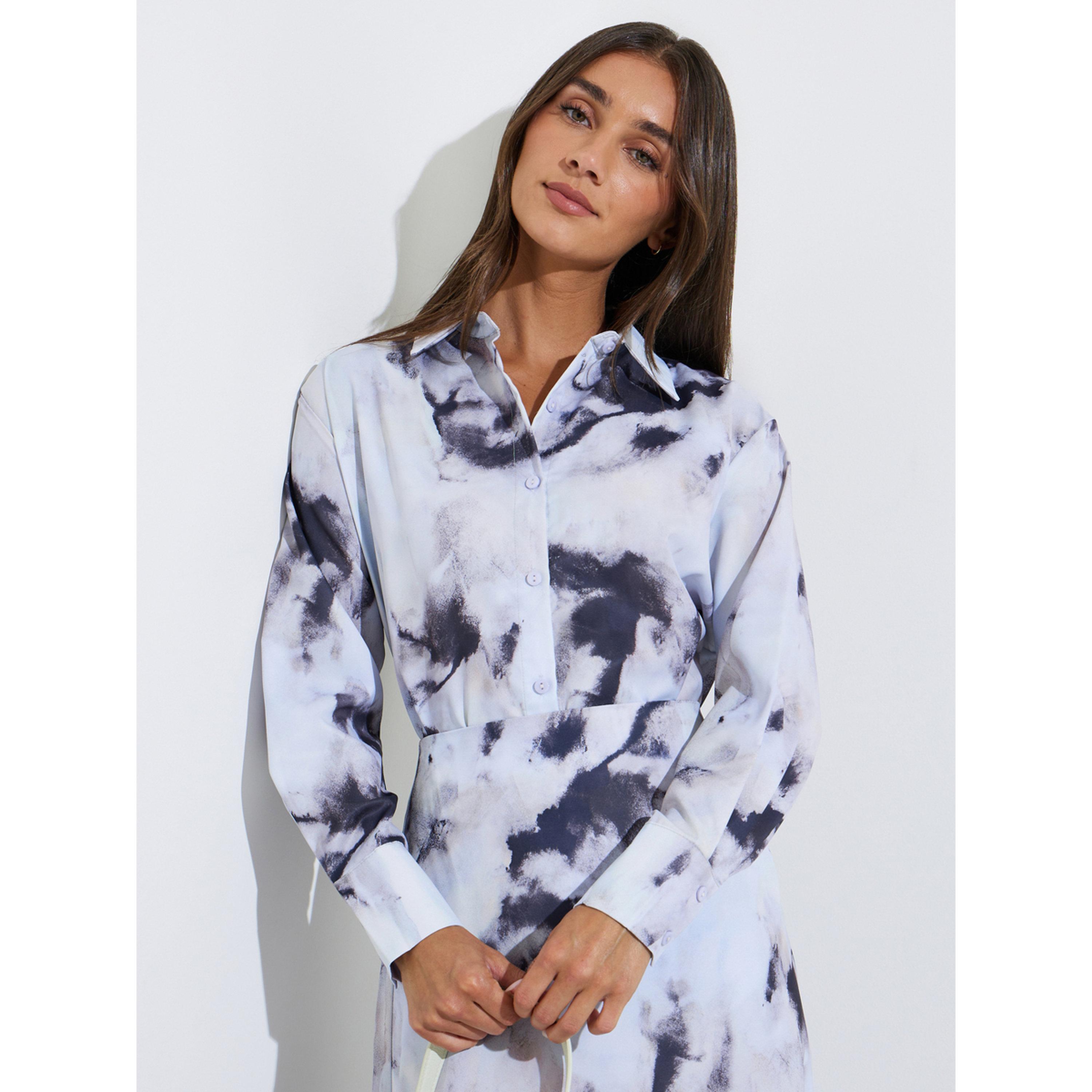بلوزة واسعة طويلة بطبعة تجريدية باللون الرمادي-women-clothing-shirtsandblouses-shirts-image-3