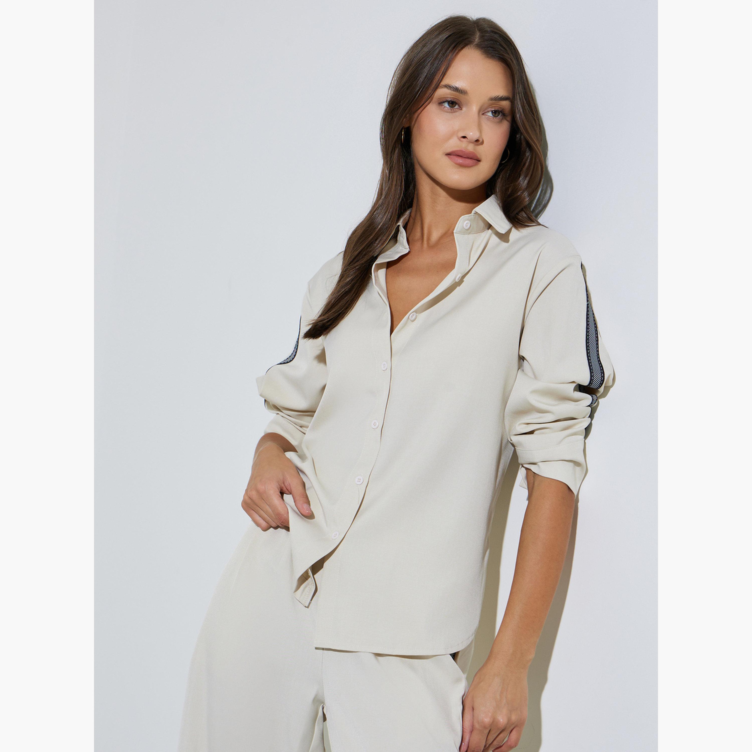 قميص بقصة مريحة وحافة طويلة من الخلف لون أوف وايت-women-clothing-shirtsandblouses-shirts-image-4