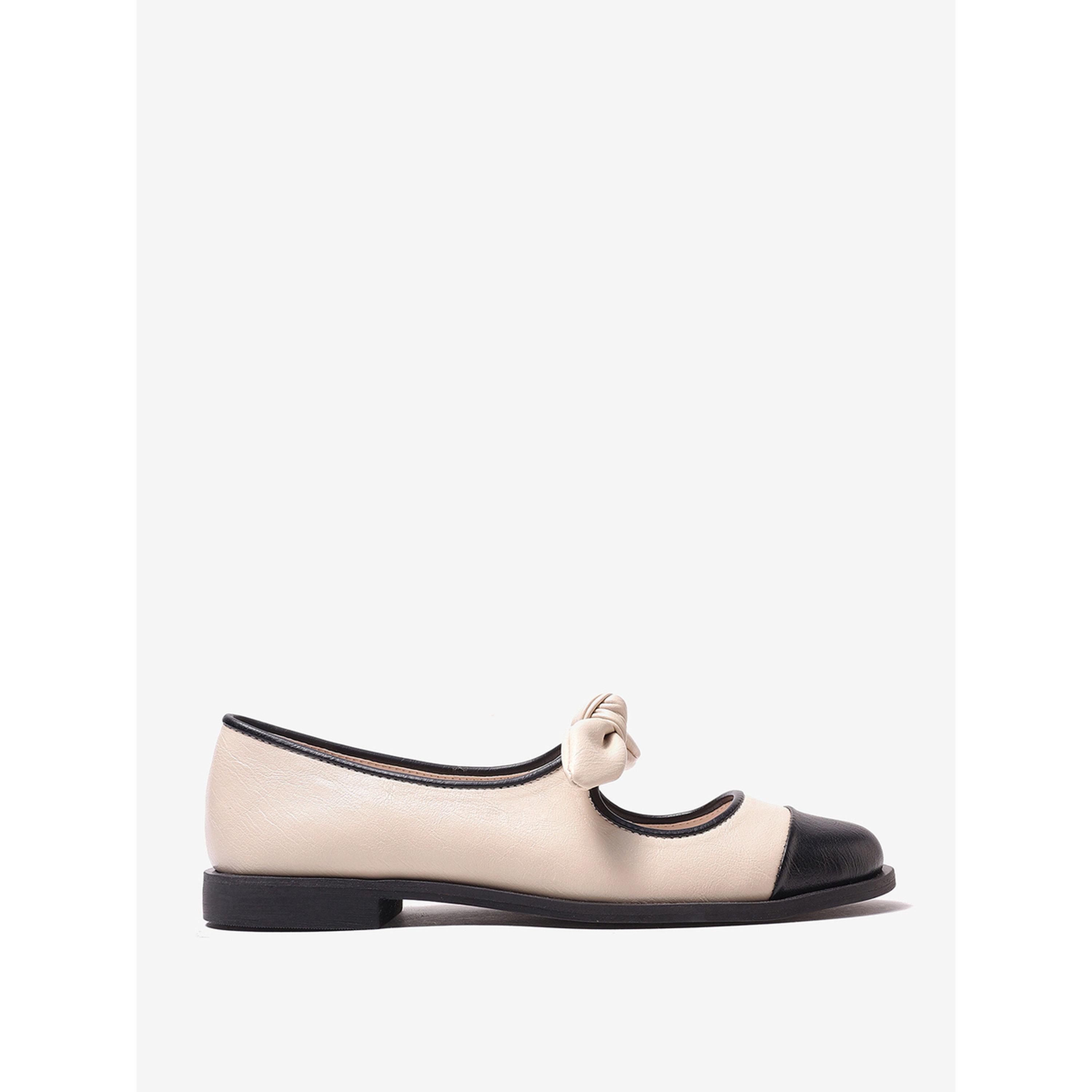 حذاء باليرينا بمقدمة متباينة وتفاصيل عقدة فراشة-women-shoes-ballerinas-image-3