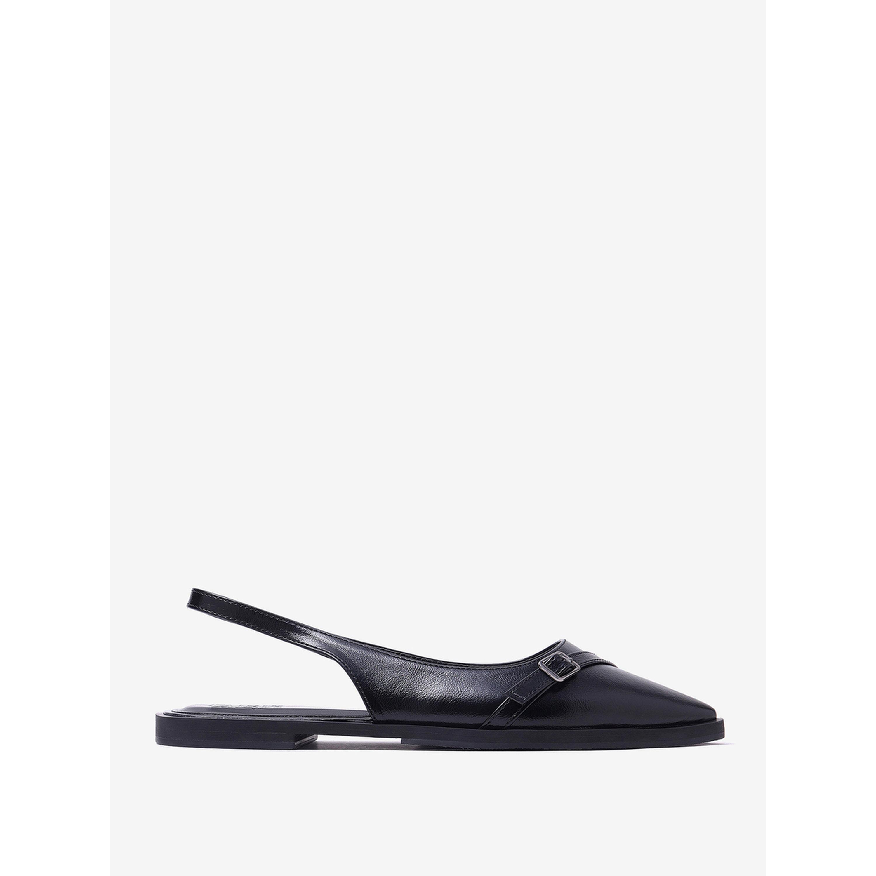 حذاء بمشبك ومقدمة مدببة وحزام خلفي-women-shoes-sandals-flats-image-3