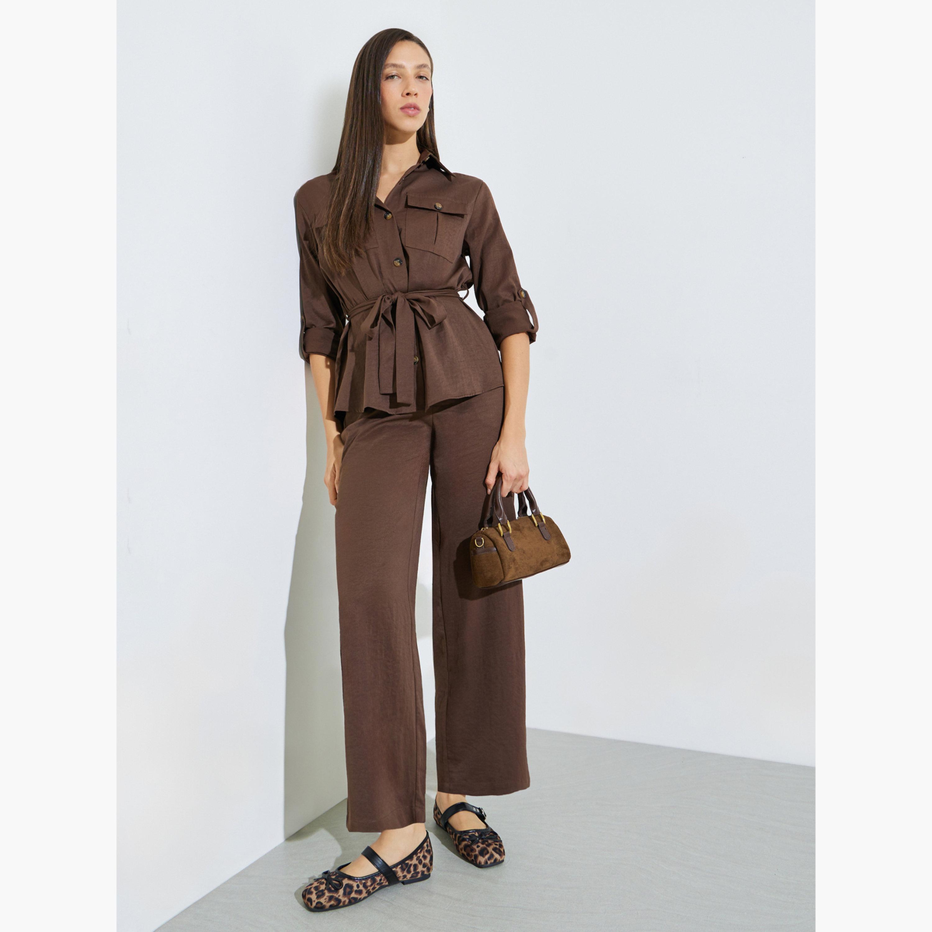 طقم منسق من بنطال وبلوزة بأكمام مطوية وجيوب-women-clothing-coordsets-image-3