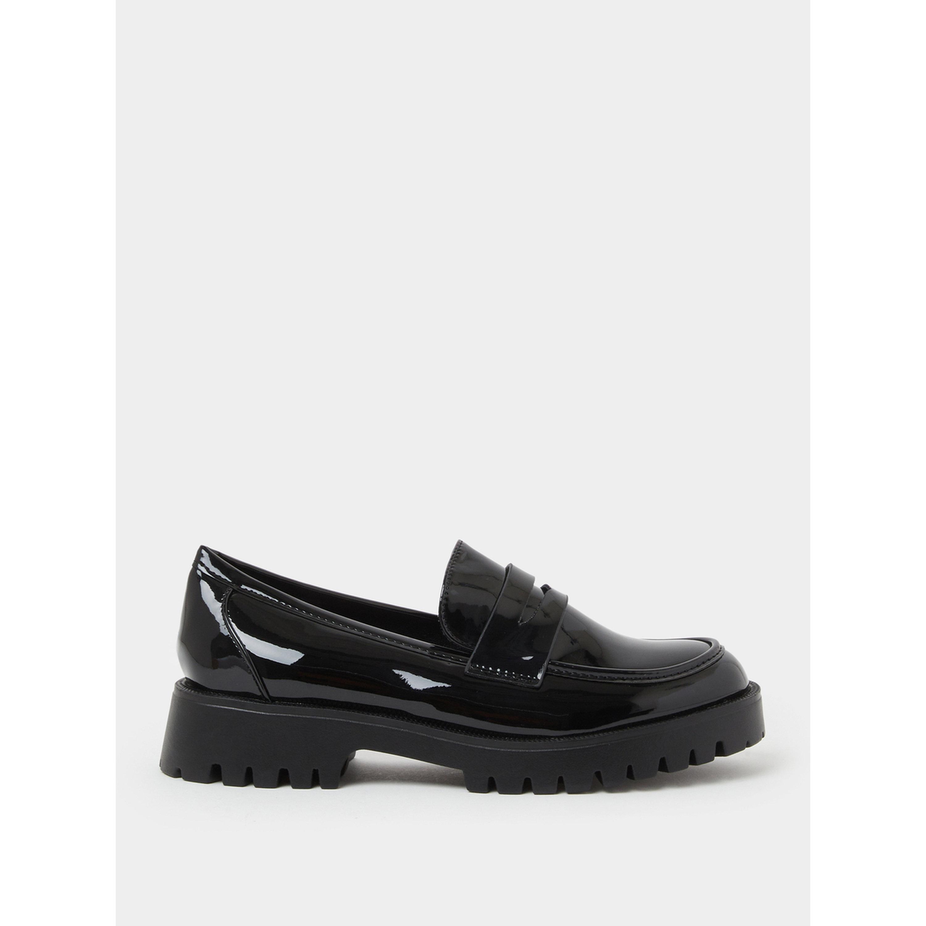 حذاء لوفرز نعل سميك من الجلد اللامع باللون الأسود-women-shoes-loafersandmoccasins-image-3