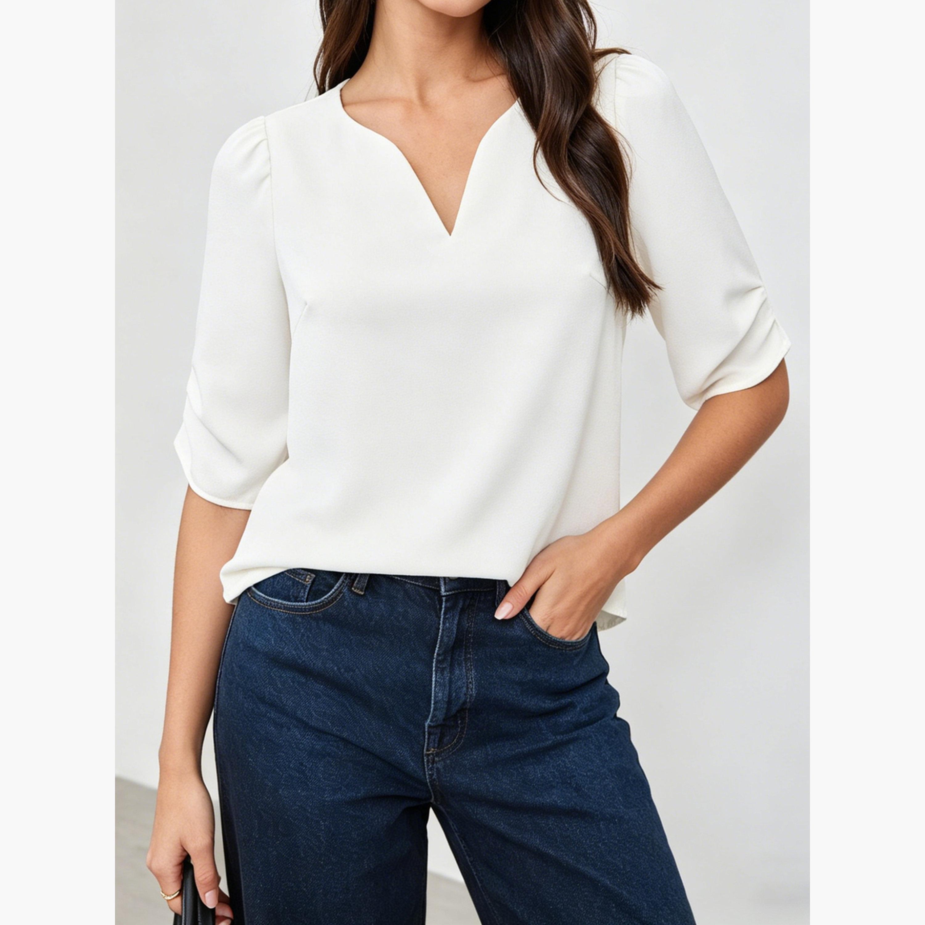 بلوزة كاجوال بياقة بفتحة-women-clothing-shirtsandblouses-blouses-image-3