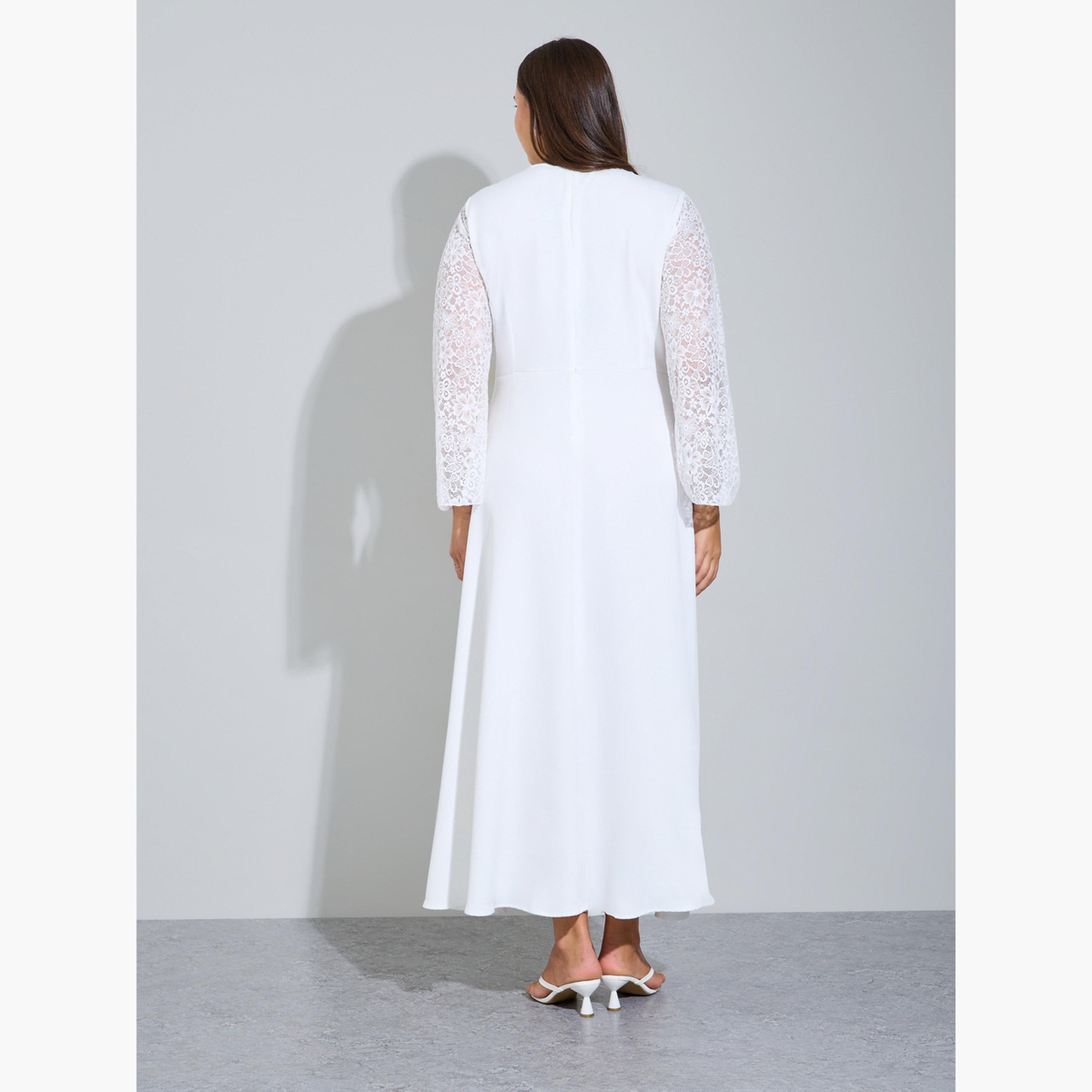 Styli Plus Size White Lace Sleeves A-Line Maxi Dress-women-clothing-dresses-image-4