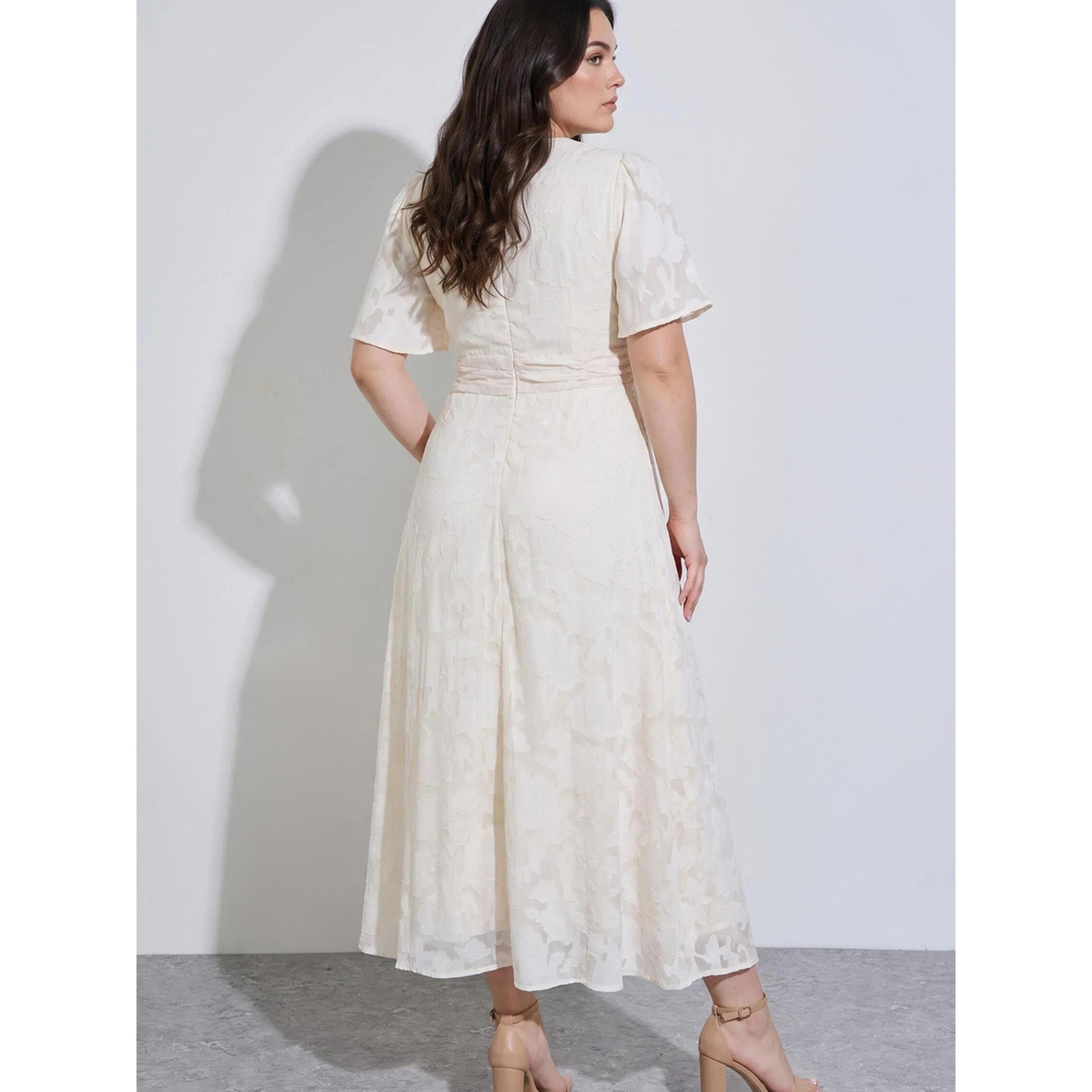 ستايلي - فستان ماكسي من قماش الجاكار بلون كريمي سادة ياقة V تصميم A مقاس كبير من-women-clothing-dresses-image-3