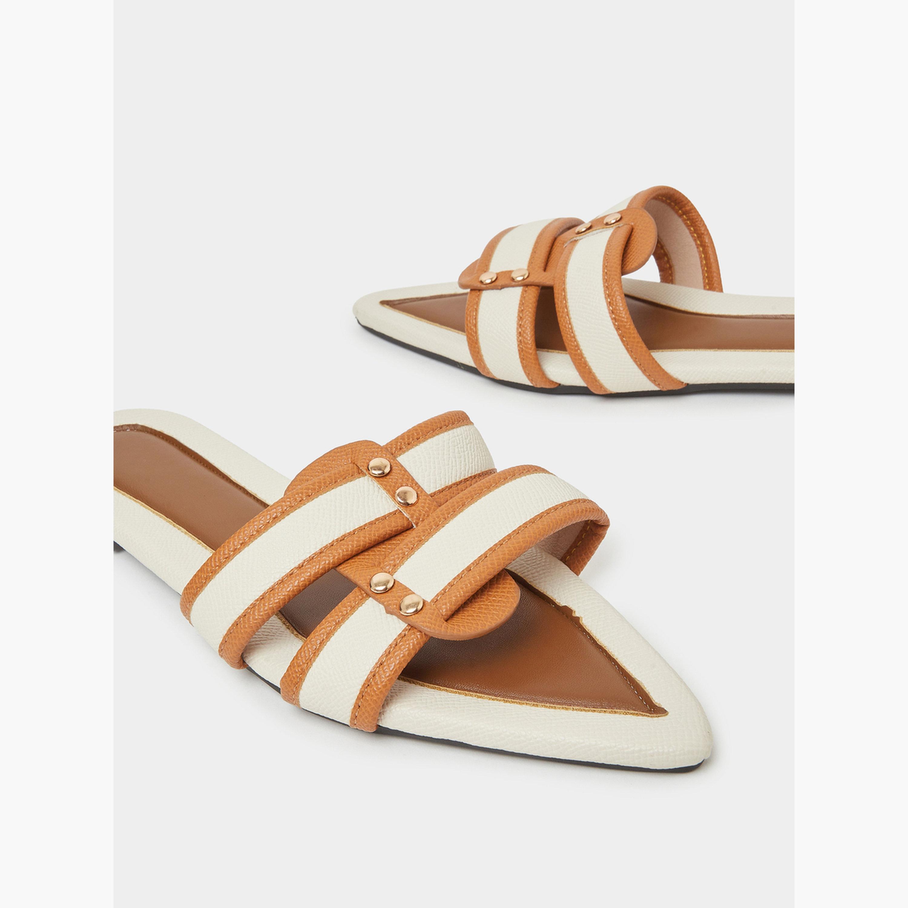 صندل بني بمقدمة مدببة ونمط كتل الألوان-women-shoes-sandals-flats-image-5