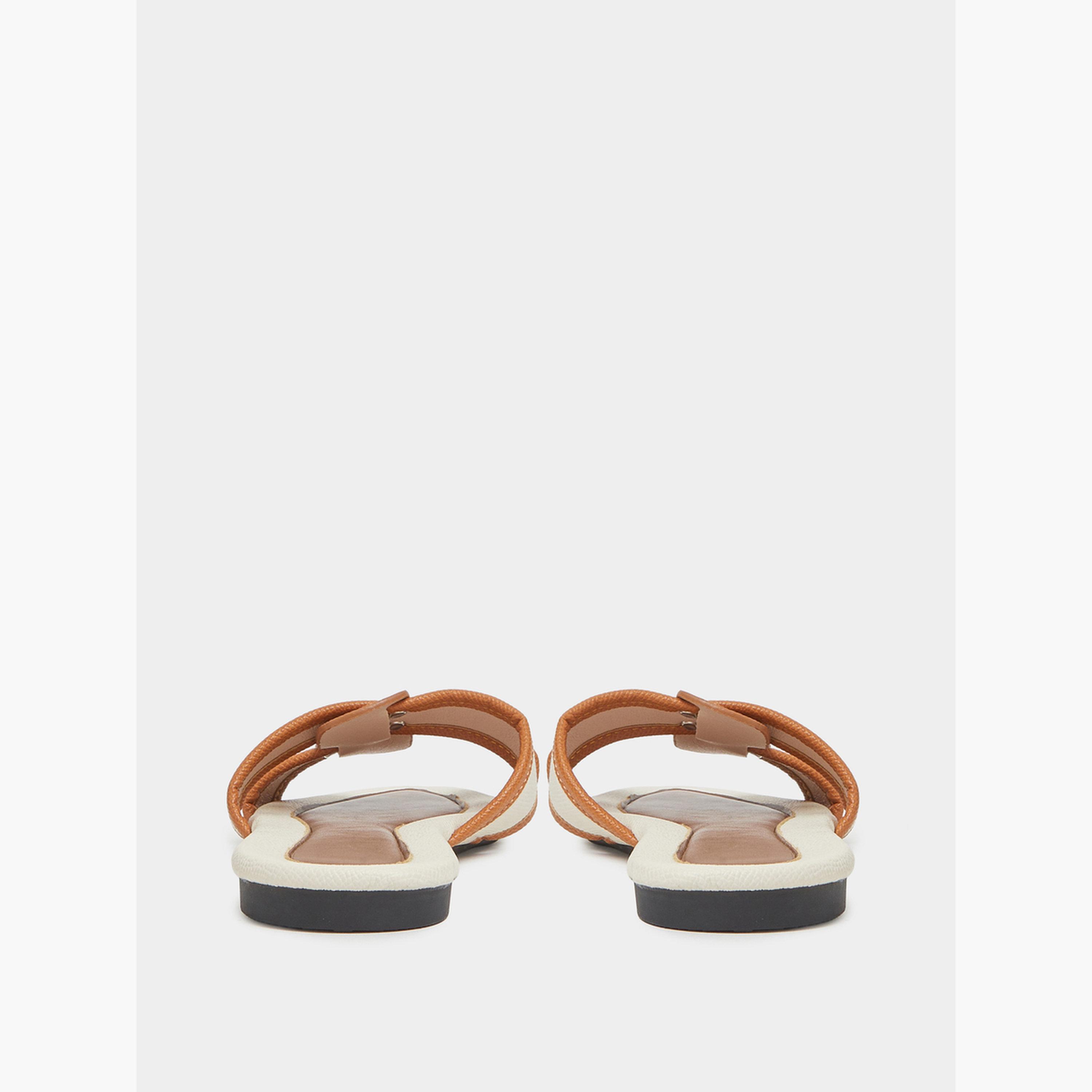 صندل بني بمقدمة مدببة ونمط كتل الألوان-women-shoes-sandals-flats-image-6