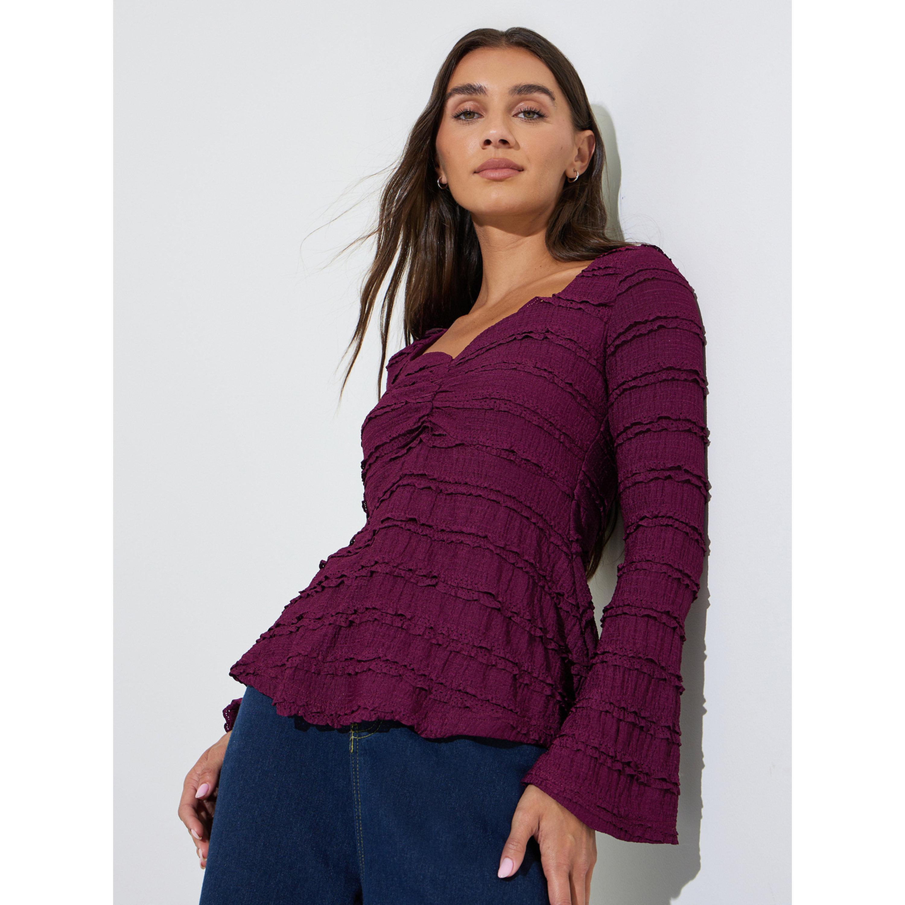بلوزة بببلوم بأكمام طويلة بتفاصيل بارزة الملمس باللون العنابي-women-clothing-shirtsandblouses-blouses-image-4