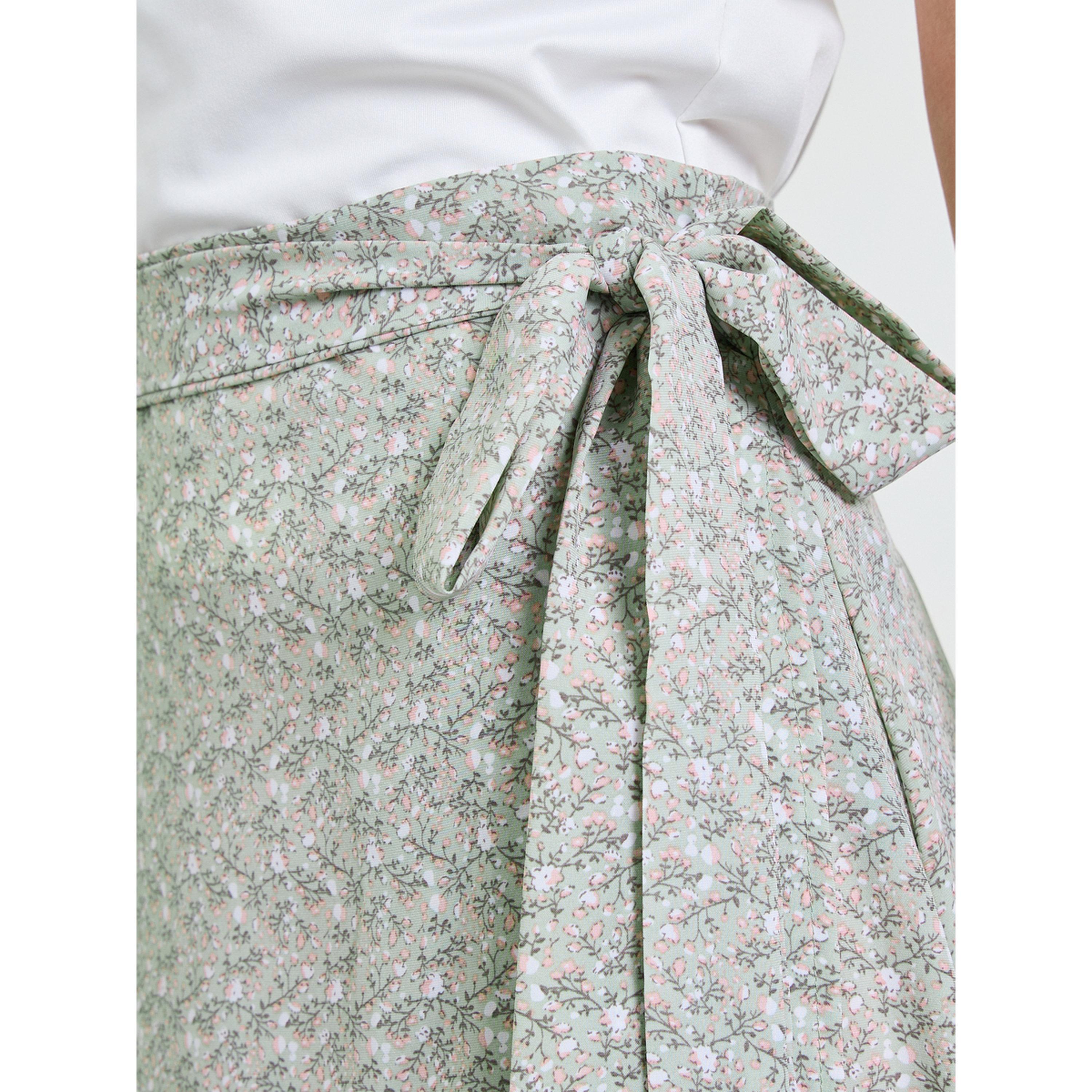 تنورة طويلة وطبعة جرافيك بتفاصيل تربيط-women-clothing-skirts-image-3