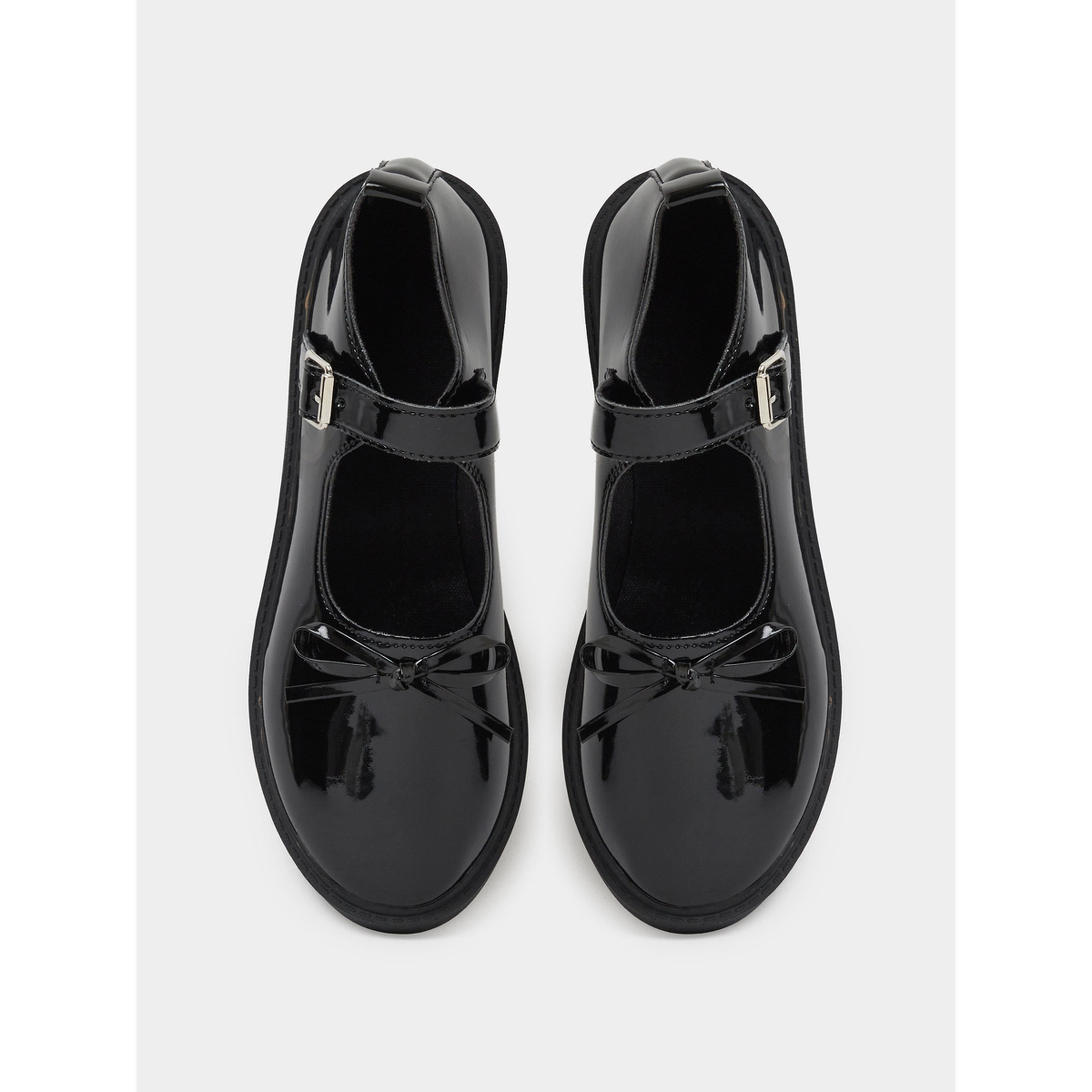 حذاء ماري جين فلات لامع بتفاصيل فيونكة بلون أسود-women-shoes-ballerinas-image-4