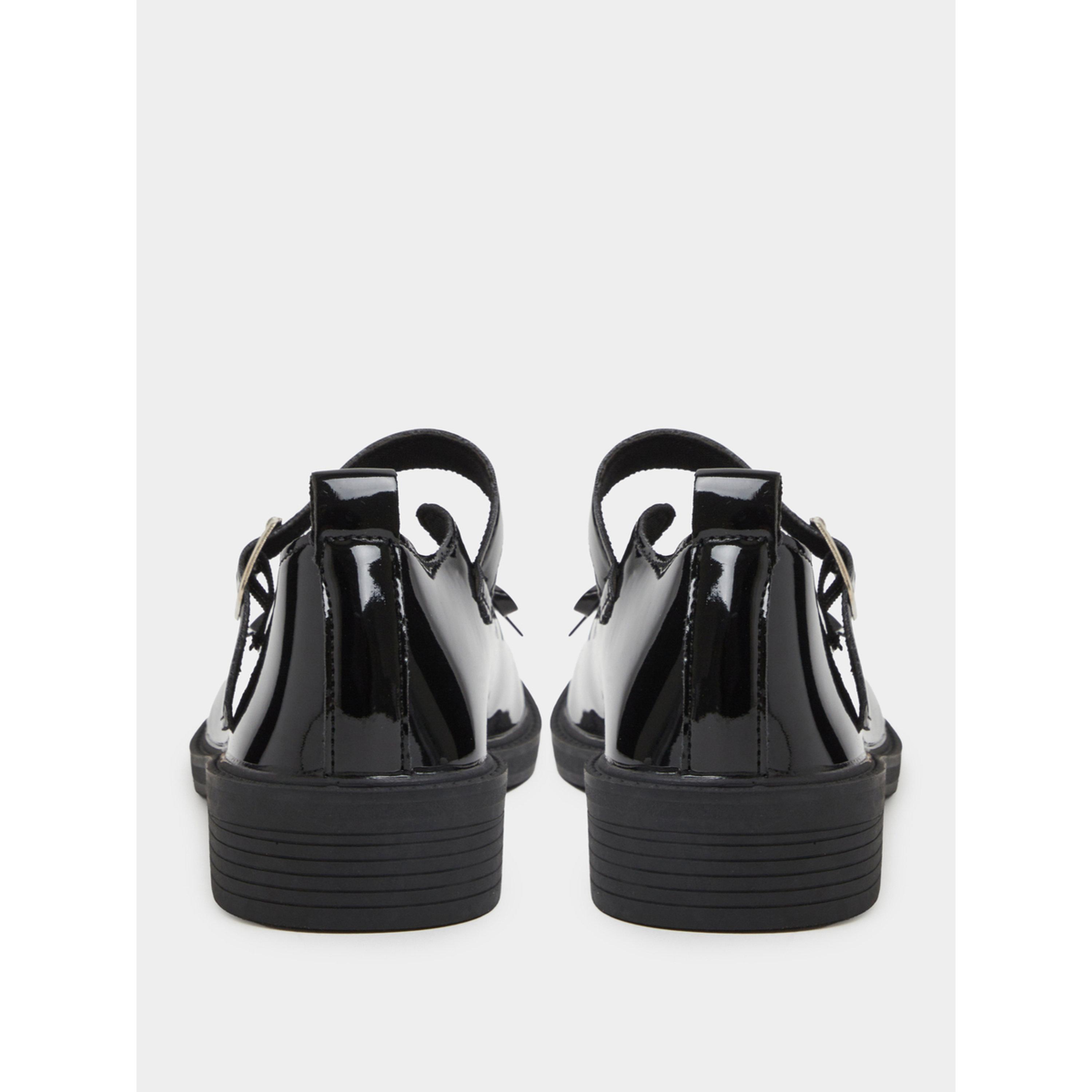 حذاء ماري جين فلات لامع بتفاصيل فيونكة بلون أسود-women-shoes-ballerinas-image-6