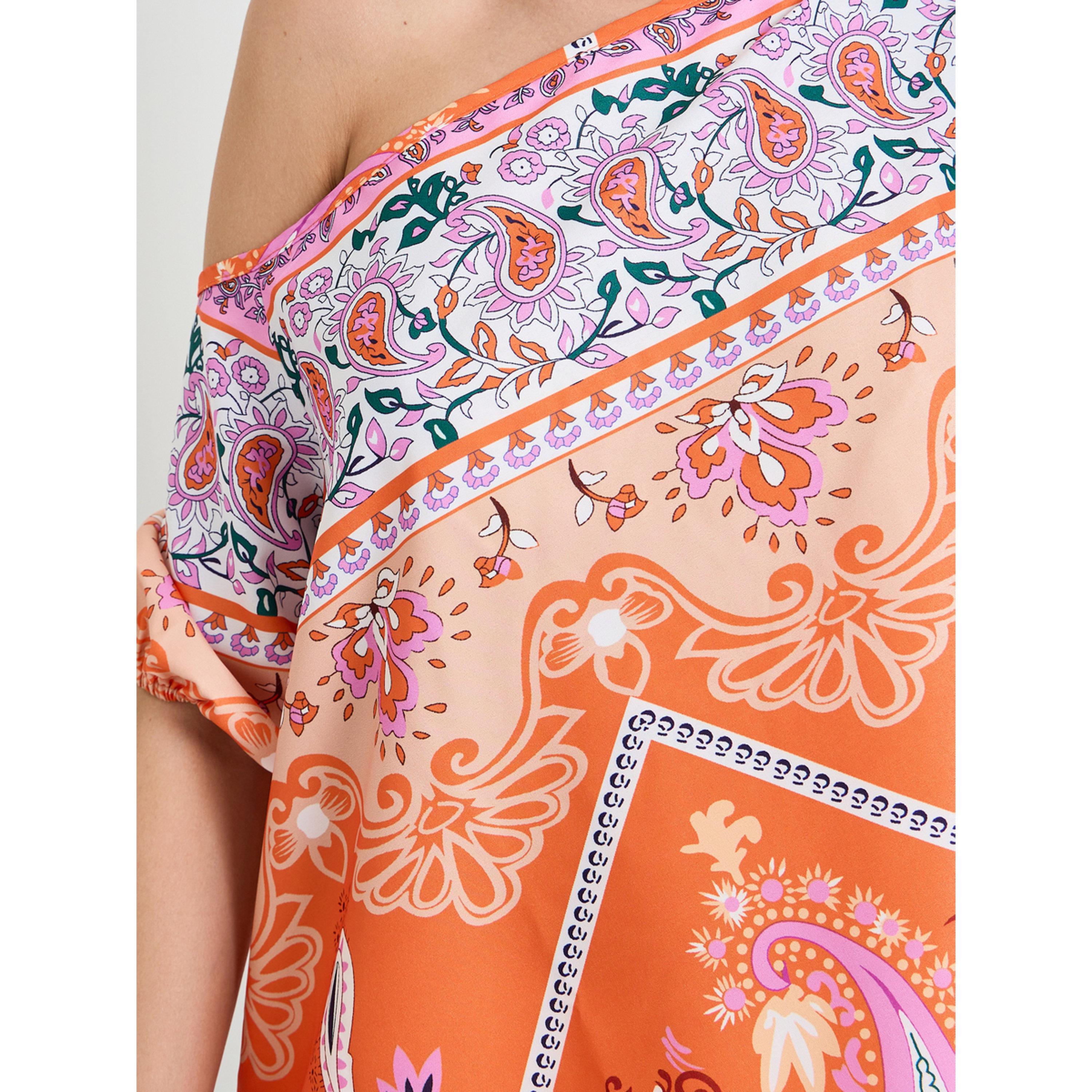 بلوزة بكتف واحد وطبعة جرافيك-women-clothing-shirtsandblouses-blouses-image-5