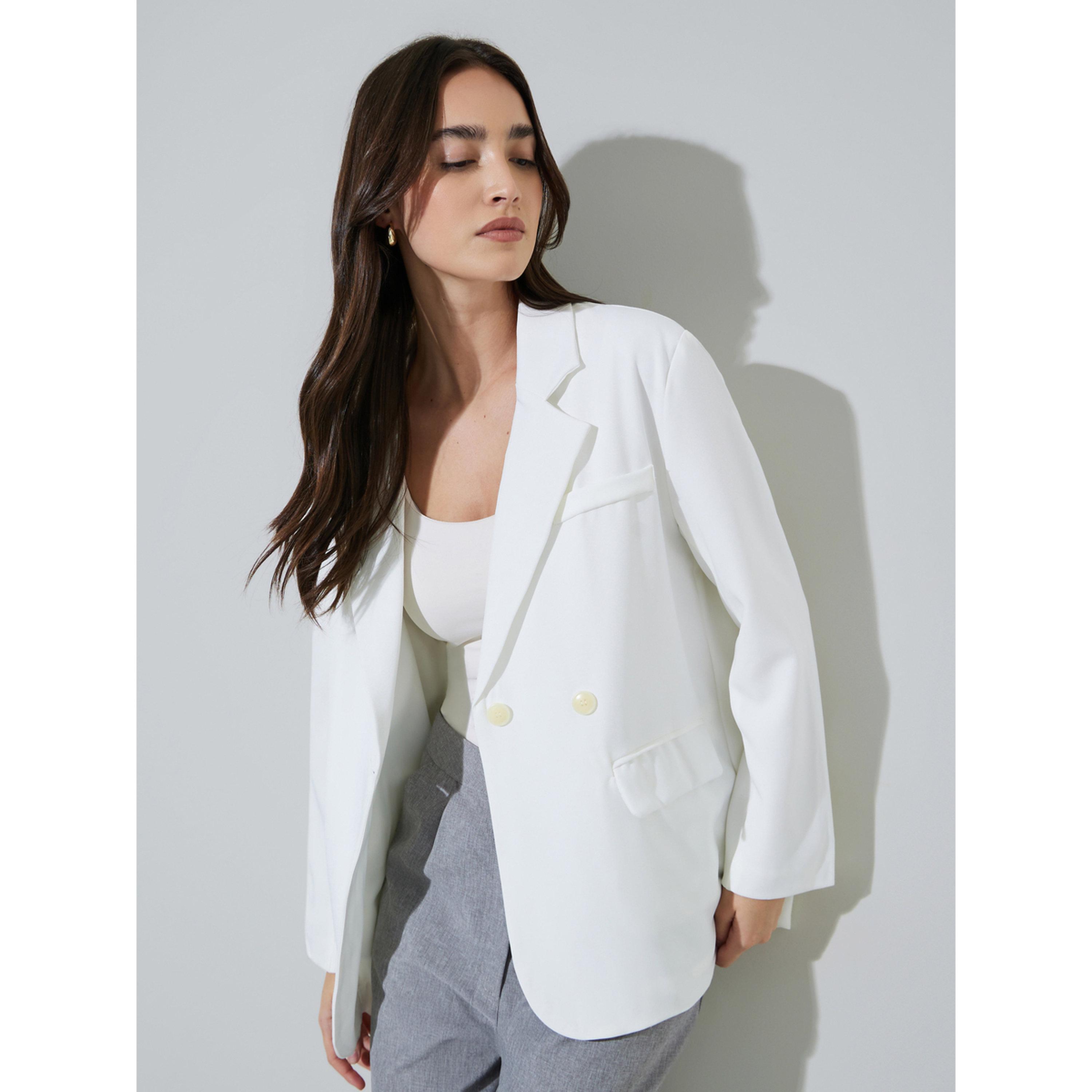 Styli White Solid Double-Breasted Loose Fit Blazer-women-clothing-coatsandjackets-blazers-image-3