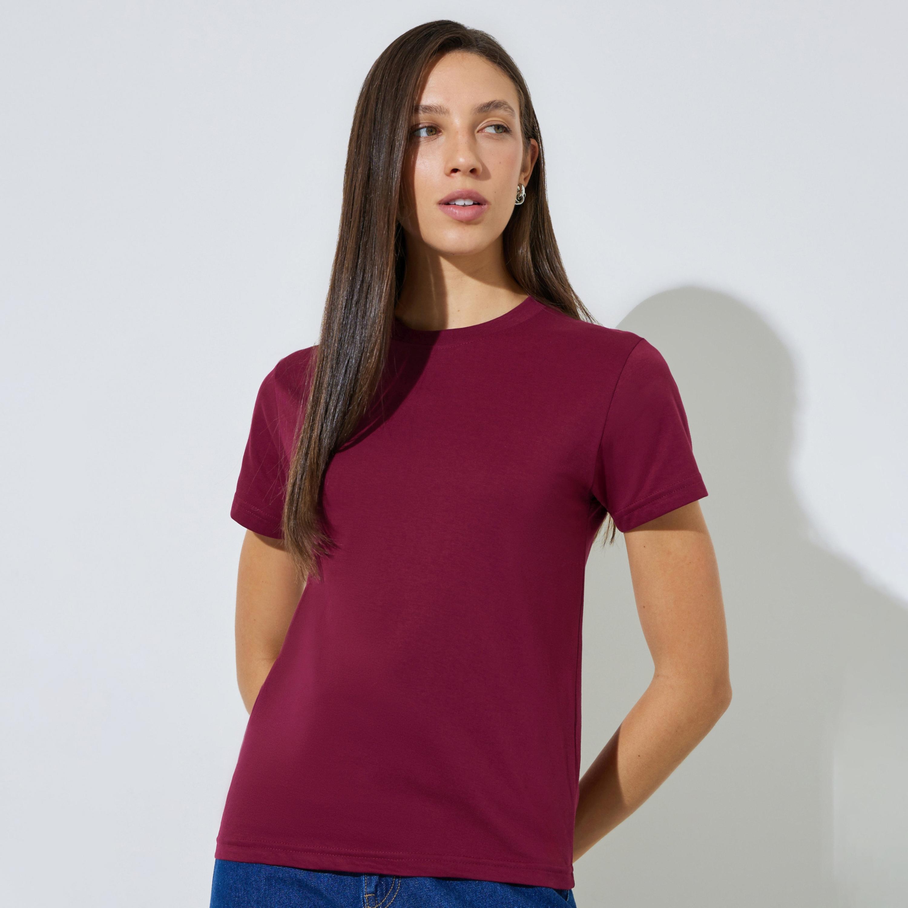 تيشيرت سادة بقصة عادية وياقة دائرية-women-clothing-tshirts-image-1