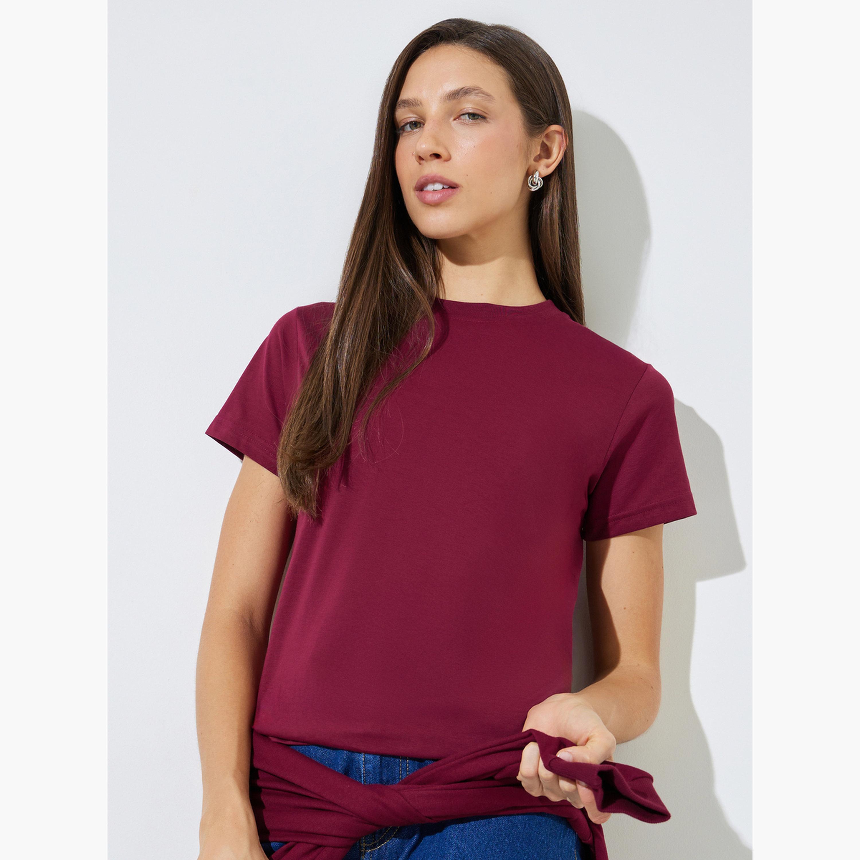 تيشيرت سادة بقصة عادية وياقة دائرية-women-clothing-tshirts-image-3